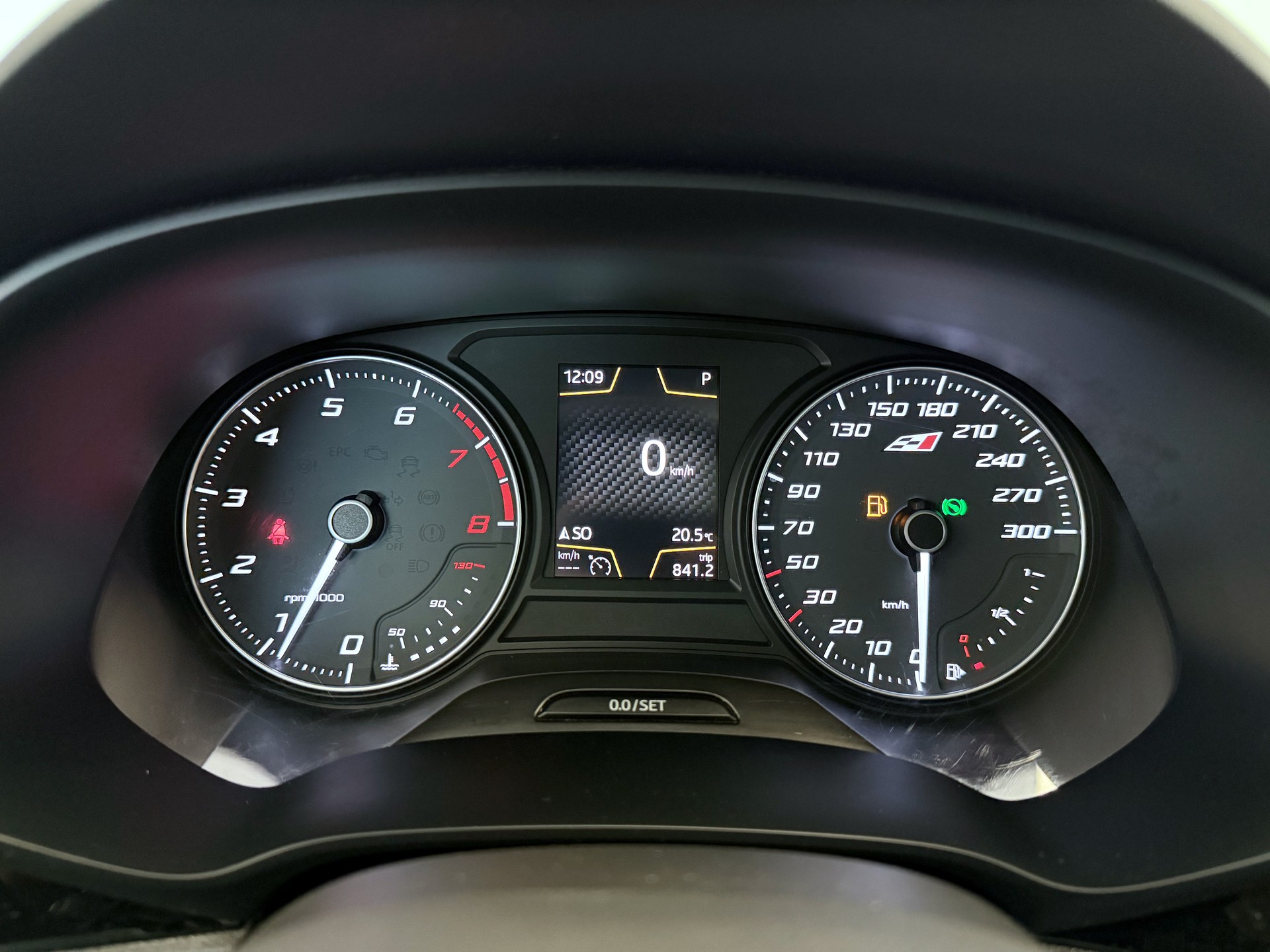 SEAT Leon ST 2.0 TSI Cupra 300 4 Drive DSG-image-25