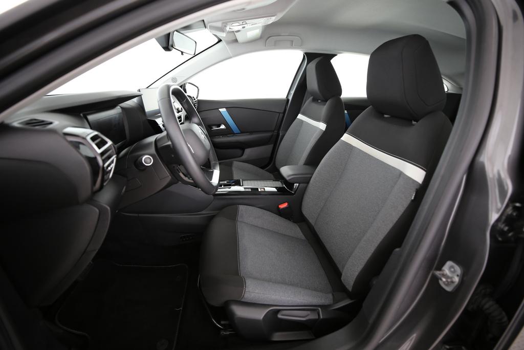 CITROEN e-C4 Swiss Edition-image-3