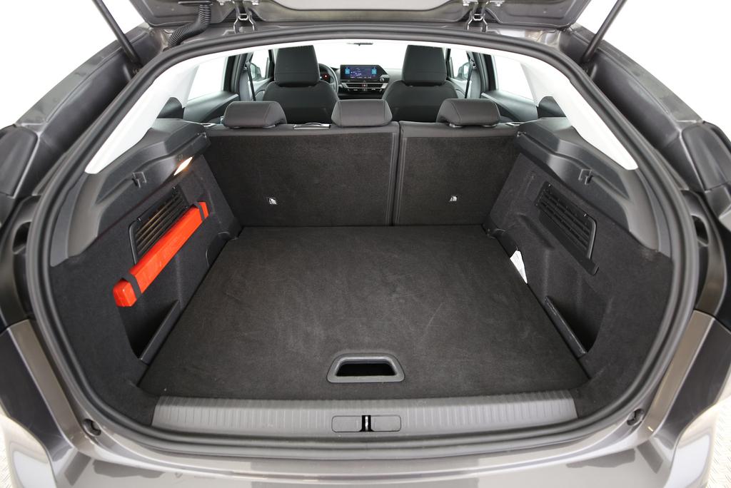 CITROEN e-C4 Swiss Edition-image-12
