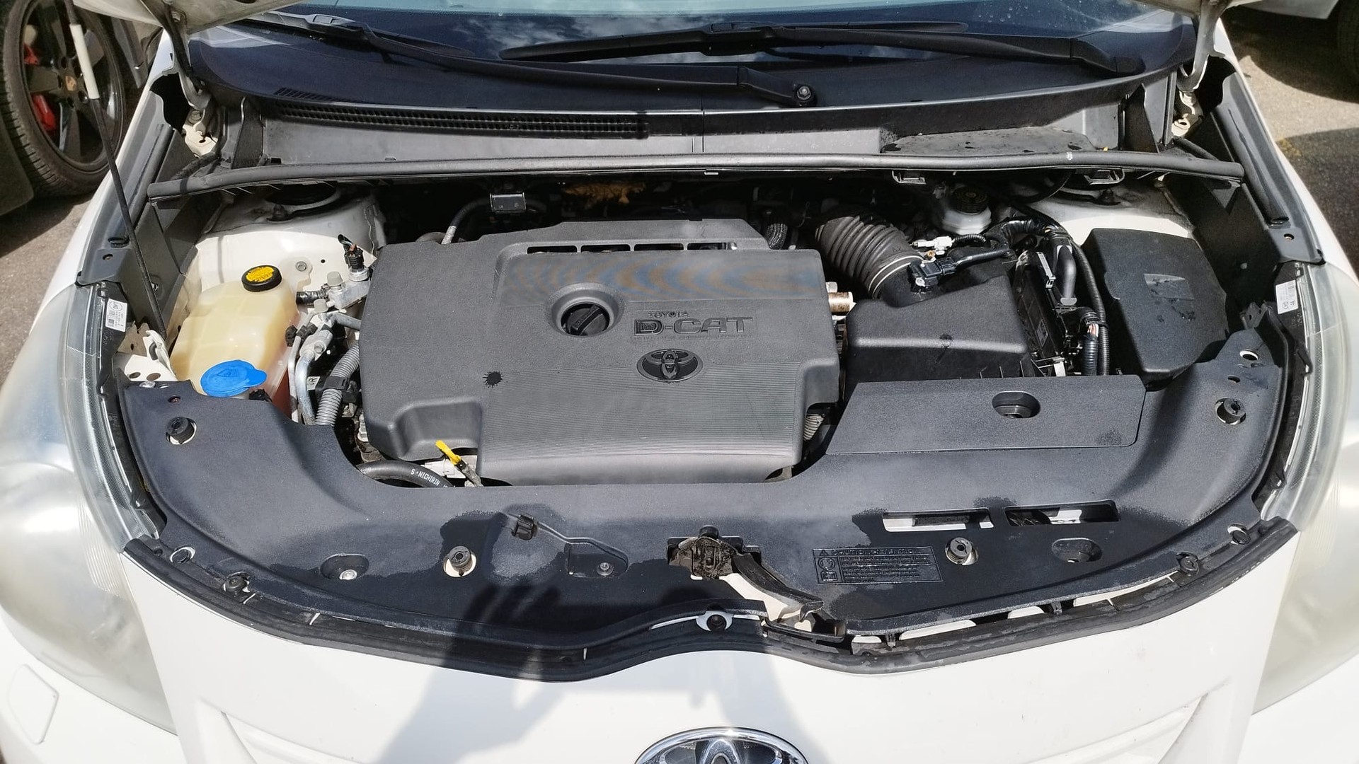 TOYOTA Verso 2.2 D-CAT Linea Sol Premium Automatic-image-12