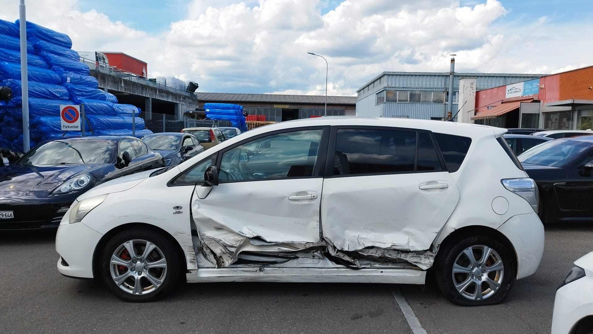 TOYOTA Verso 2.2 D-CAT Linea Sol Premium Automatic-image-4