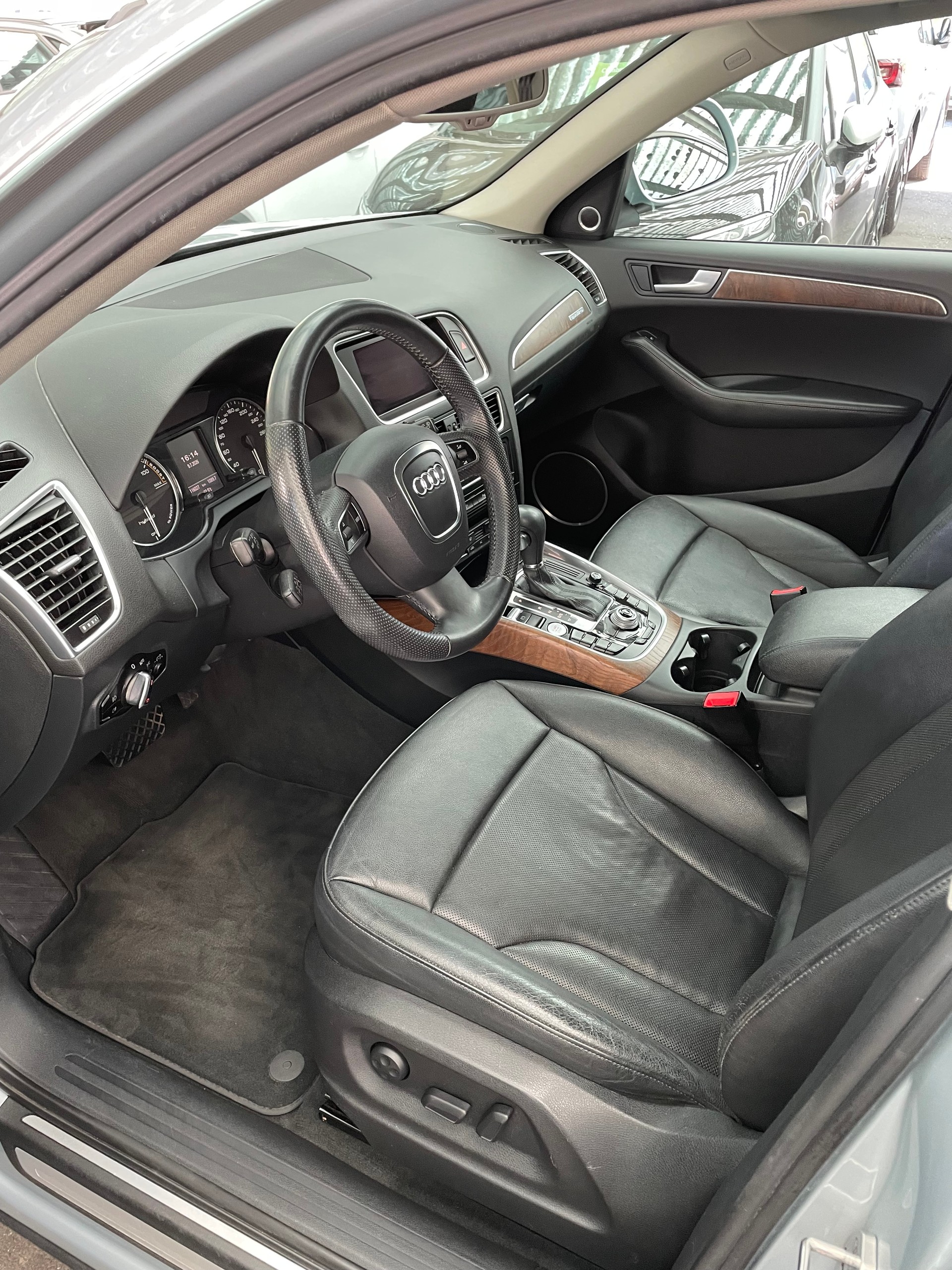 AUDI Q5 2.0 TFSI hybrid quattro tiptronic-image-6