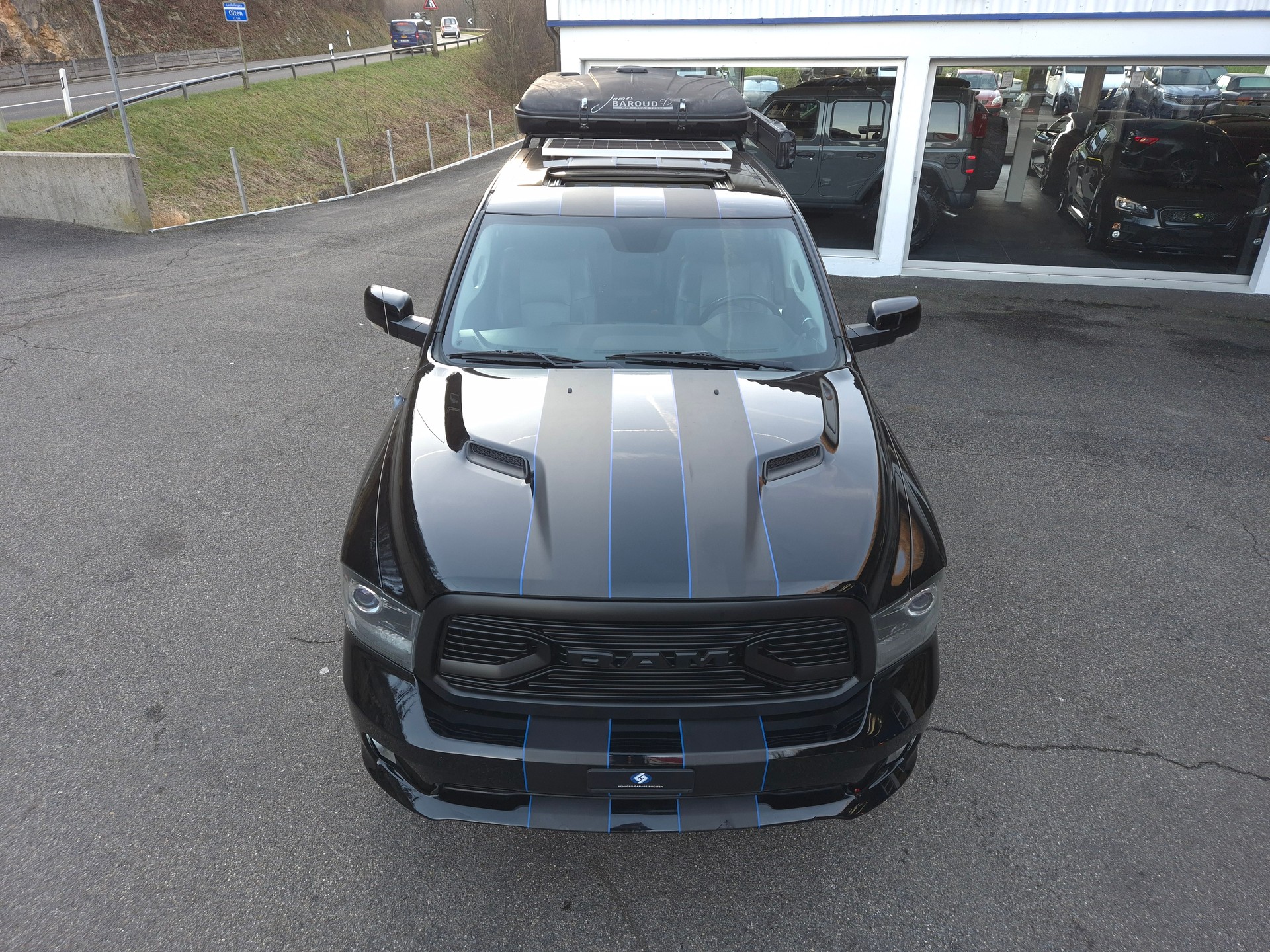 DODGE Ram Sport 5.7L V8-image-2