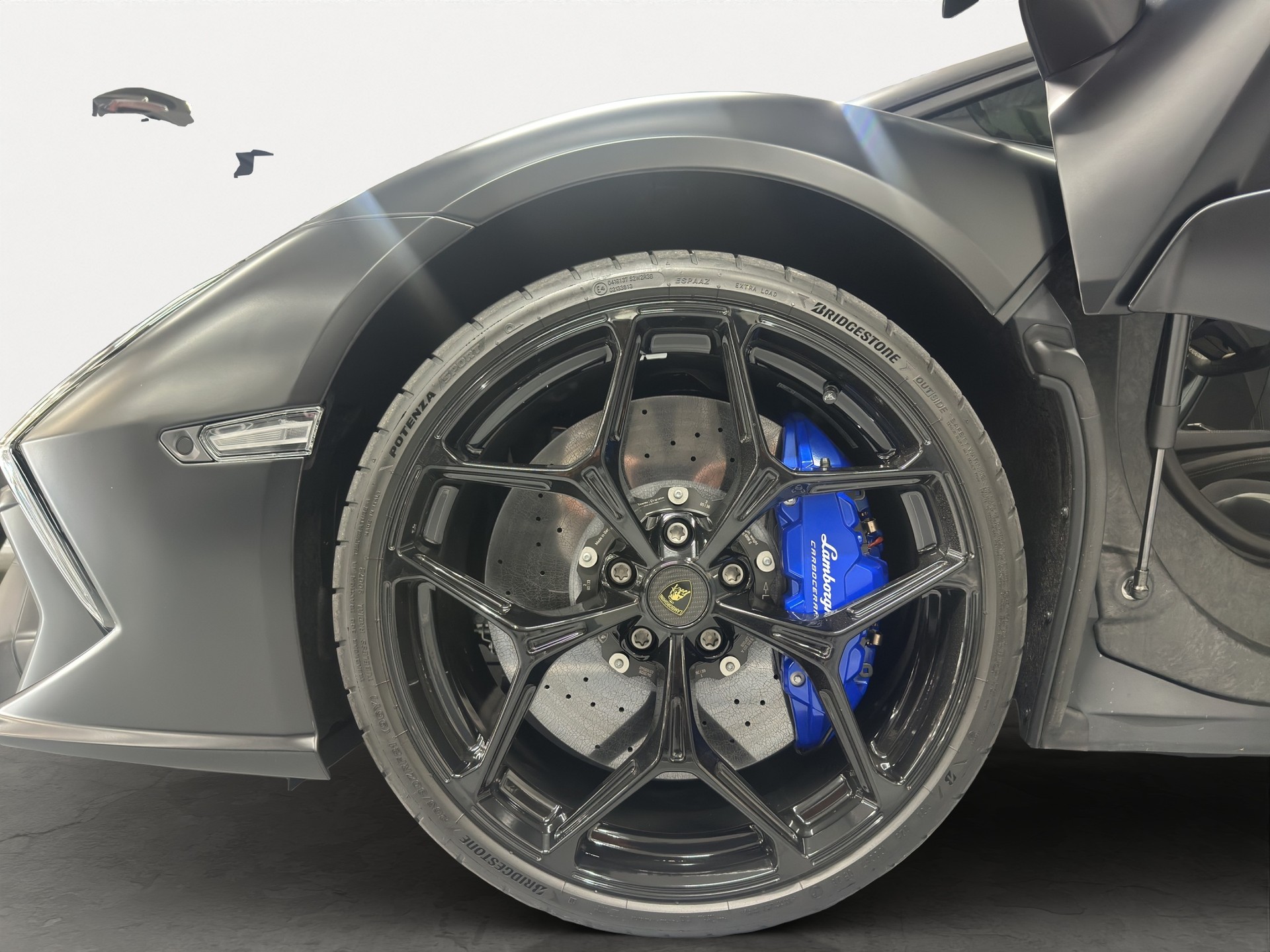 LAMBORGHINI Revuelto MY26 Selezione Certified Pre-Owned Certifications: 150-point check list Lamborghini Lugano-image-9
