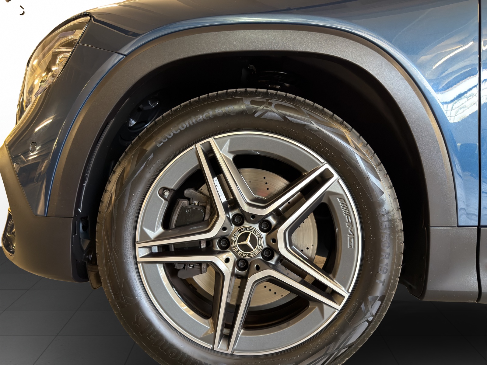 MERCEDES-BENZ GLB 220 d AMG Line 8G-Tronic-image-6