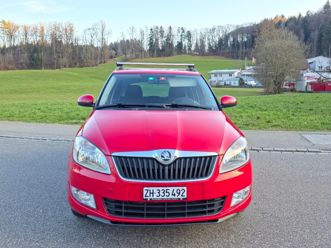 SKODA Fabia 1.2 TSI Ambition Plus-image-1