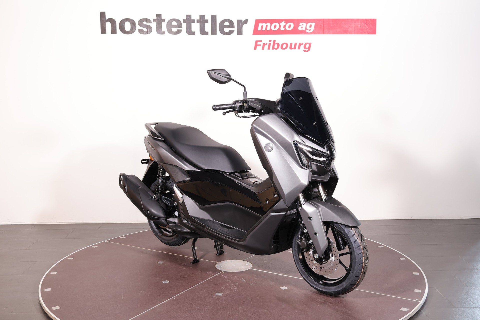 YAMAHA NMAX 125