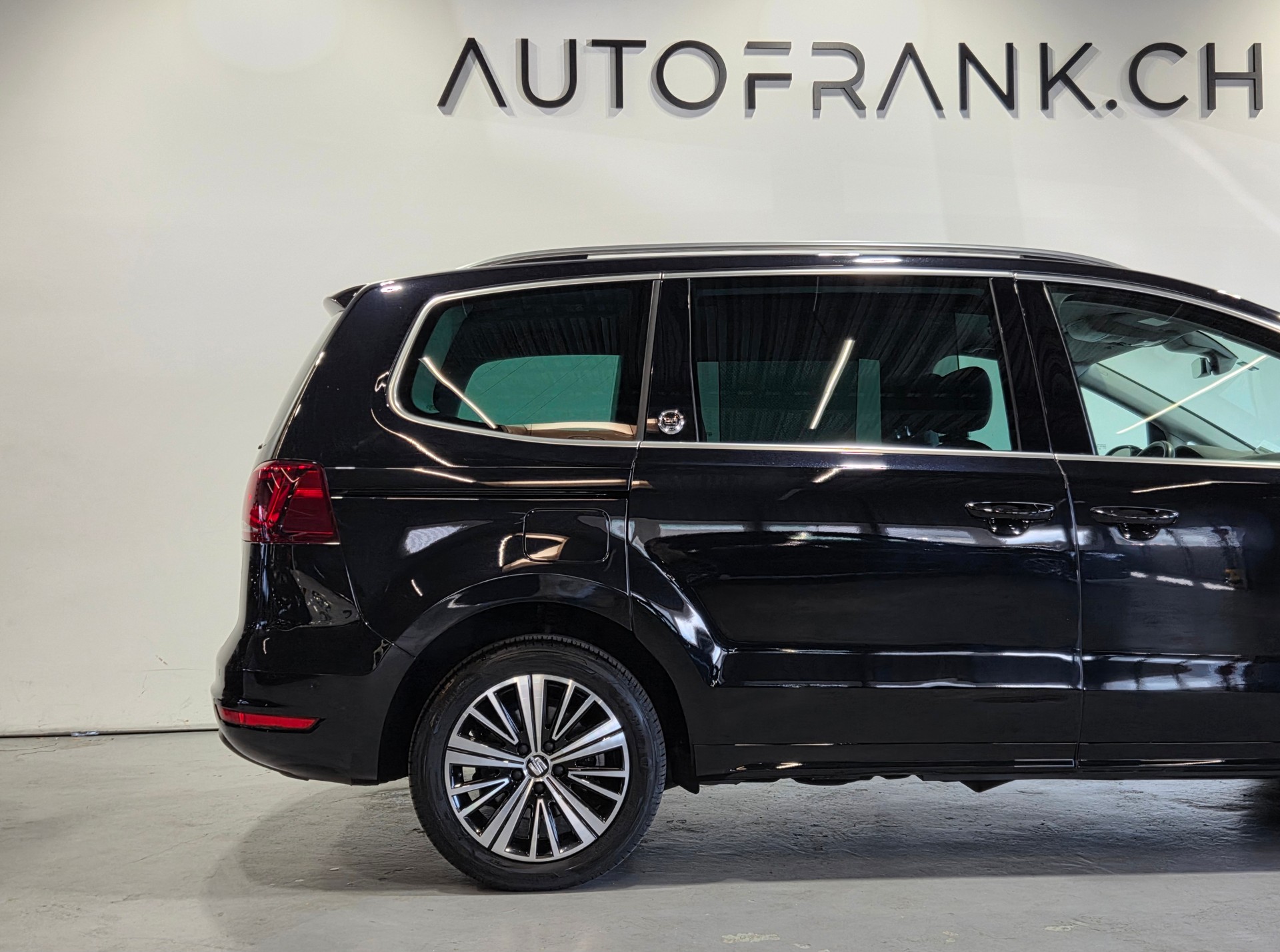 SEAT Alhambra 2.0 TDI 20th Anniversary 4x4 7-Plätzer-image-23