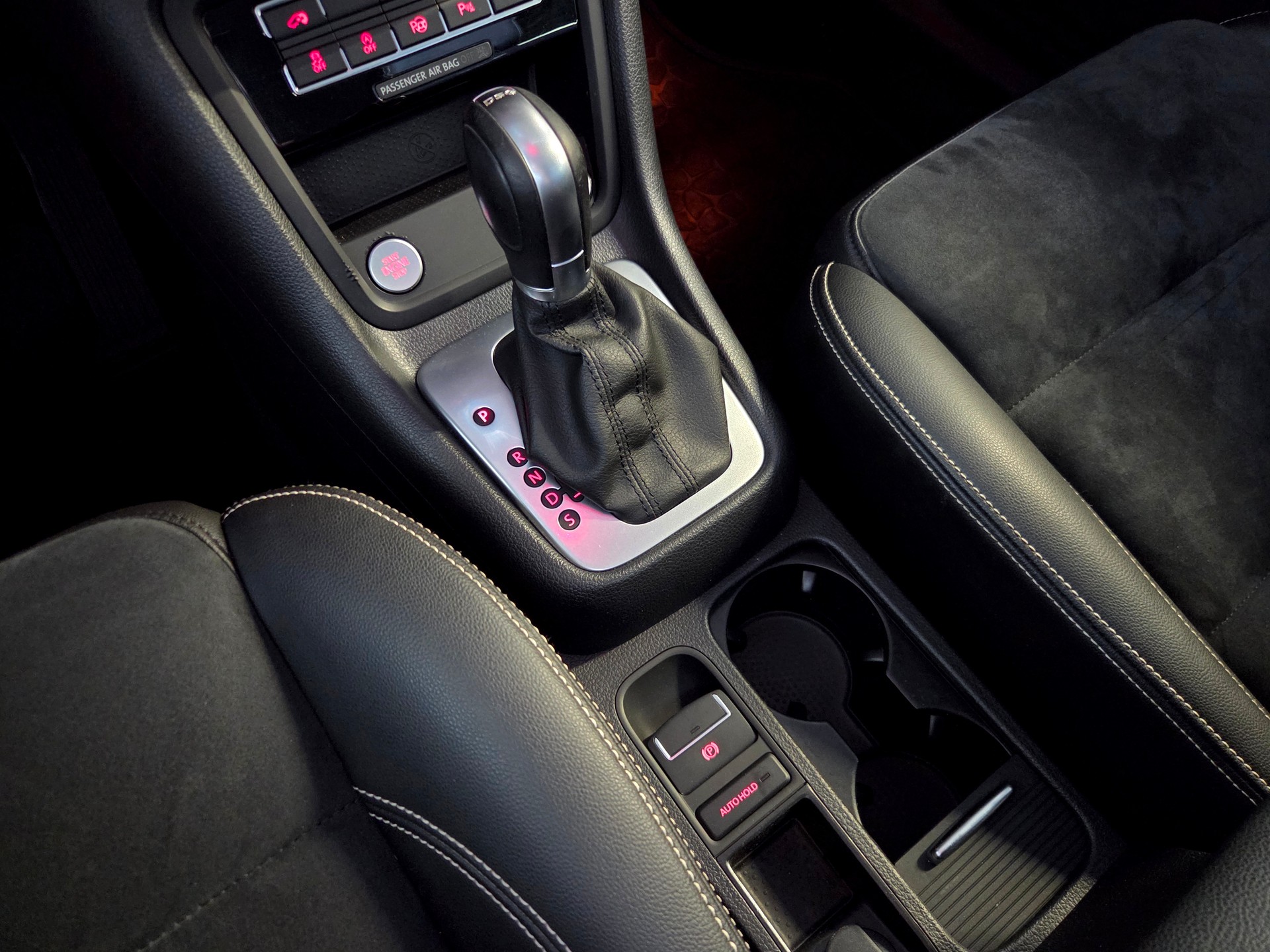 SEAT Alhambra 2.0 TDI 20th Anniversary 4x4 7-Plätzer-image-21