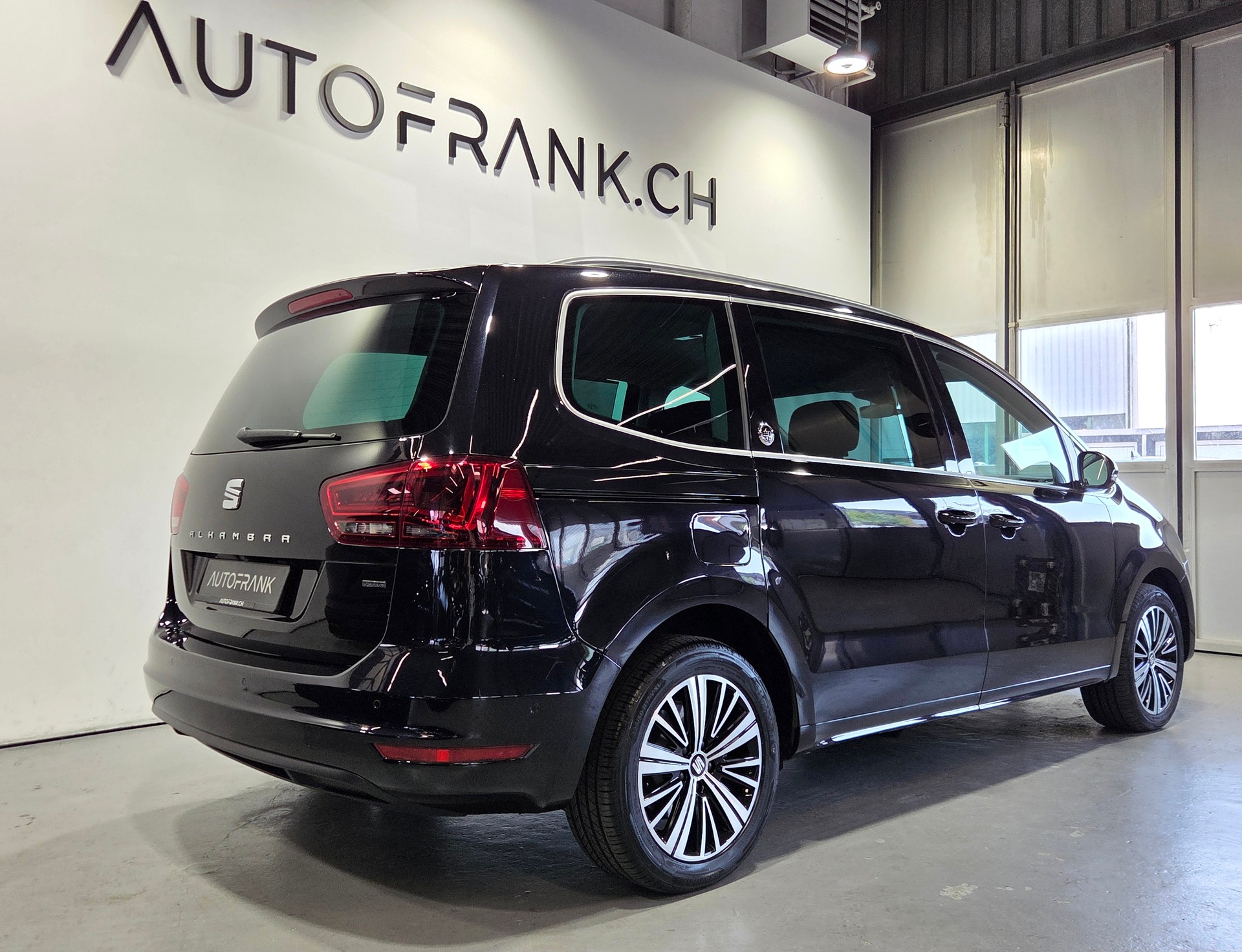 SEAT Alhambra 2.0 TDI 20th Anniversary 4x4 7-Plätzer-image-24