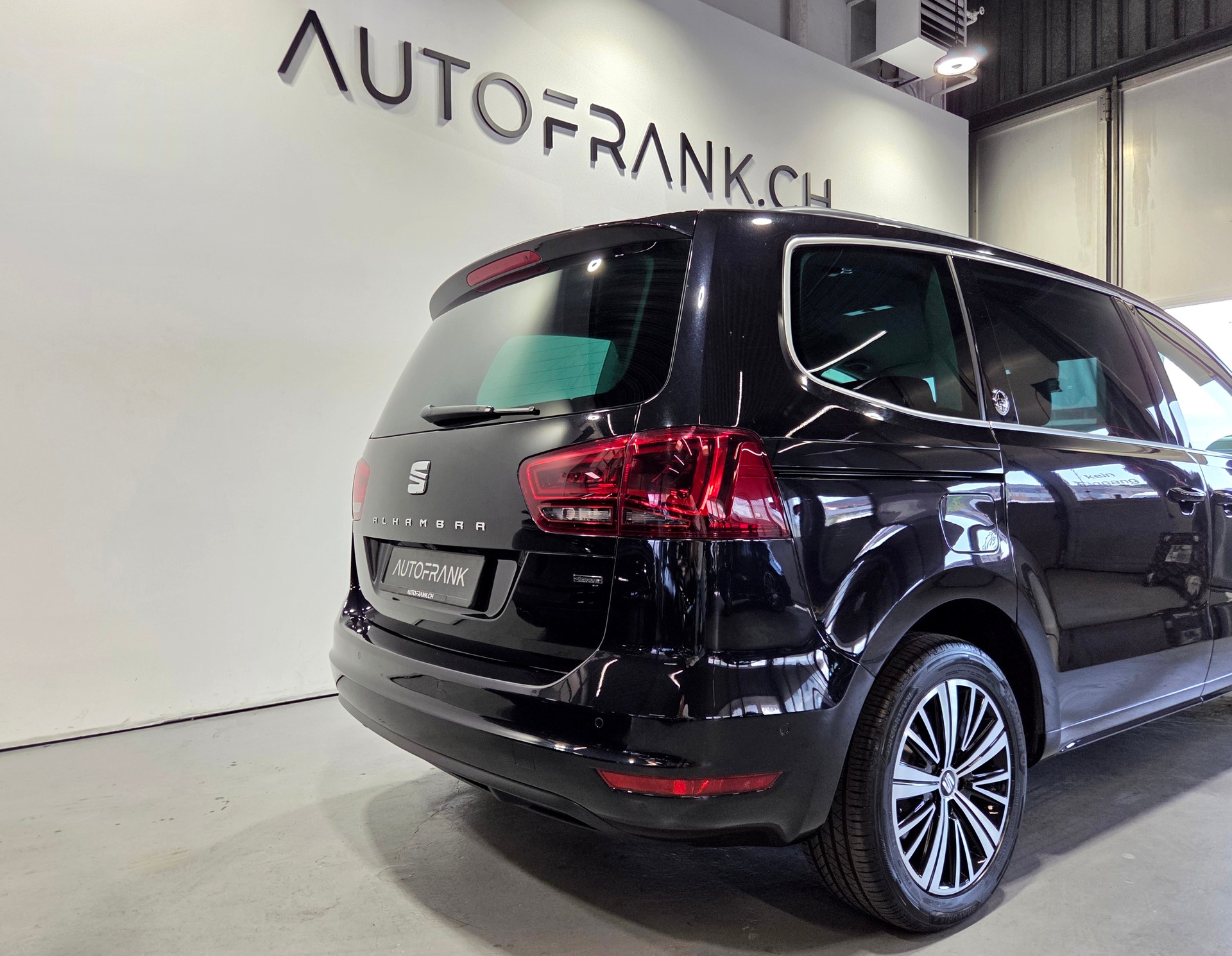 SEAT Alhambra 2.0 TDI 20th Anniversary 4x4 7-Plätzer-image-26