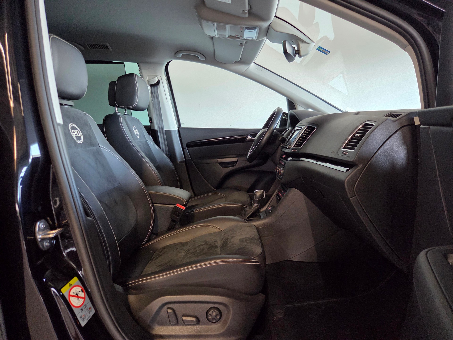 SEAT Alhambra 2.0 TDI 20th Anniversary 4x4 7-Plätzer-image-5