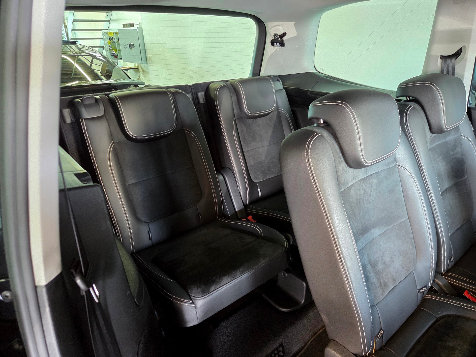 SEAT Alhambra 2.0 TDI 20th Anniversary 4x4 7-Plätzer-image-12
