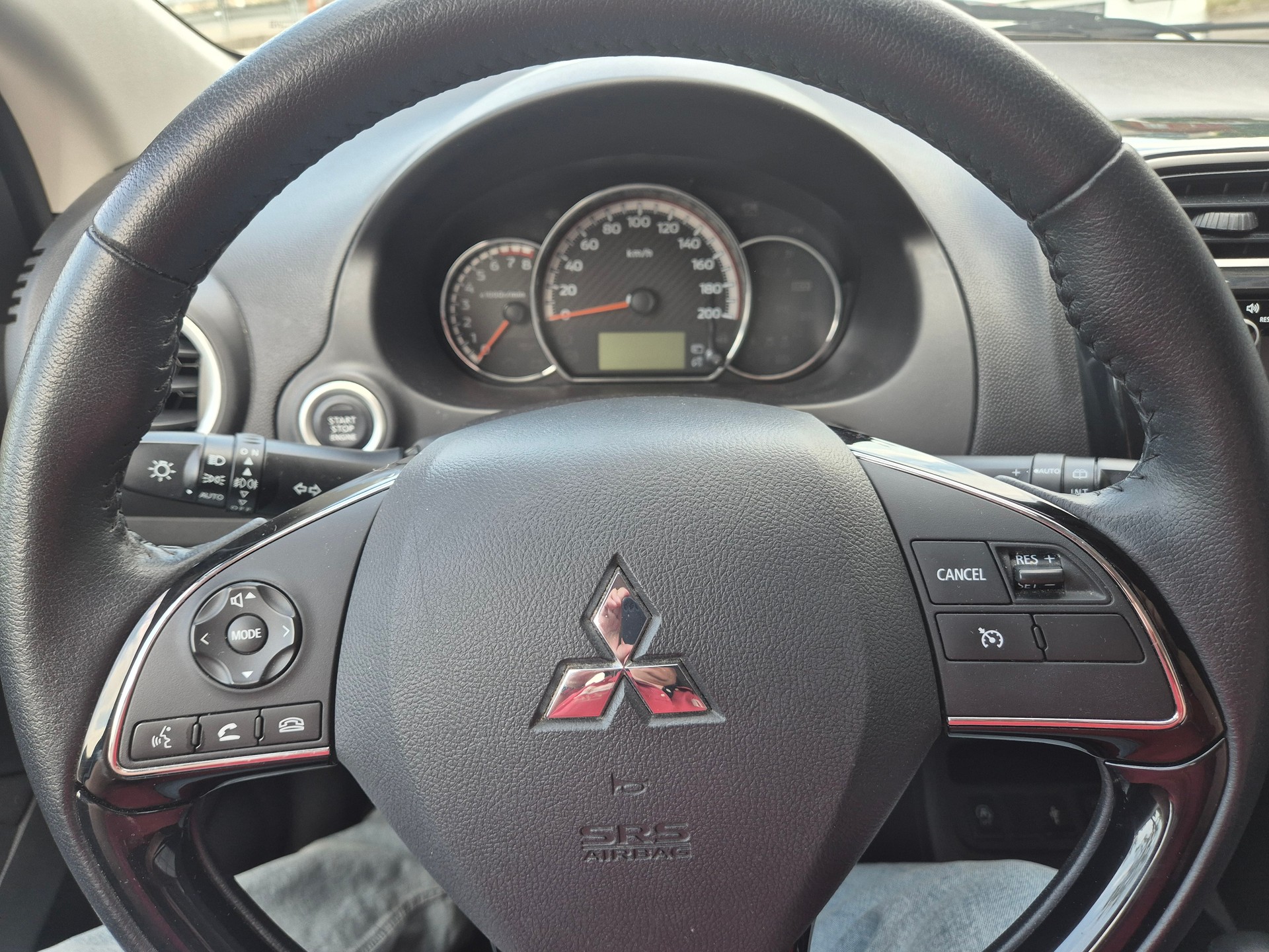 MITSUBISHI Space Star 1.2 Style CVT-image-5