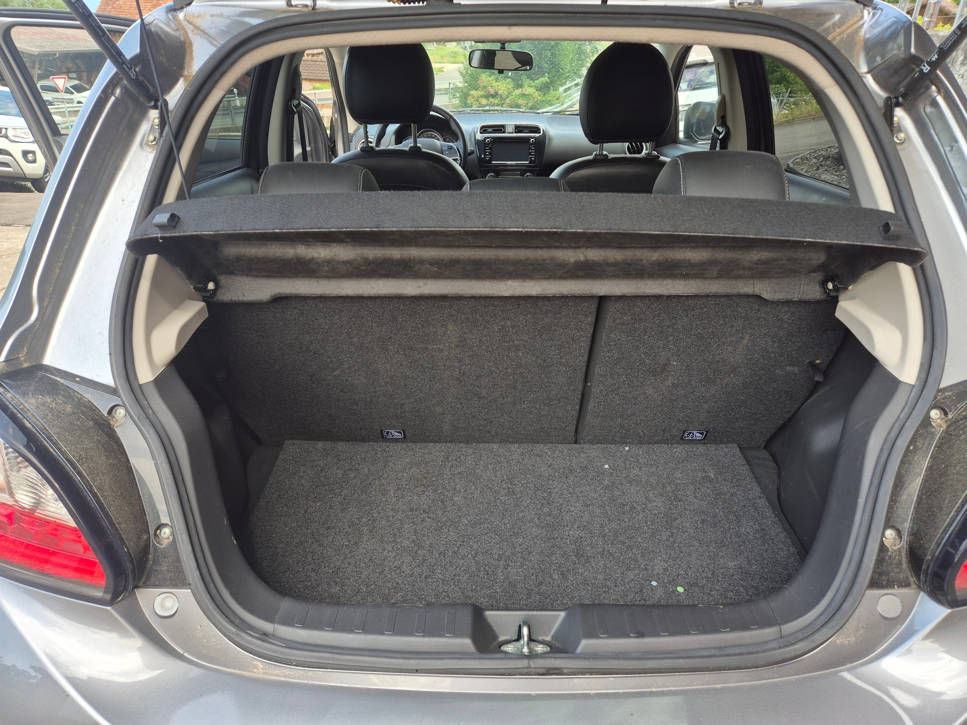 MITSUBISHI Space Star 1.2 Style CVT-image-11