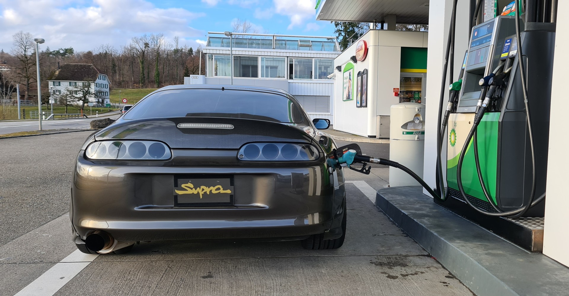 TOYOTA MK4-image-1