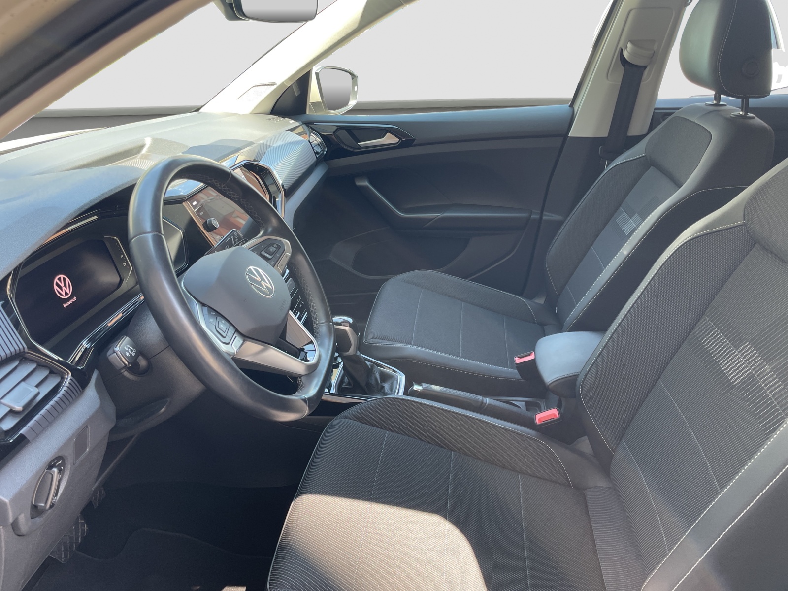 VW T-Cross 1.0 TSI Life Selection DSG-image-7