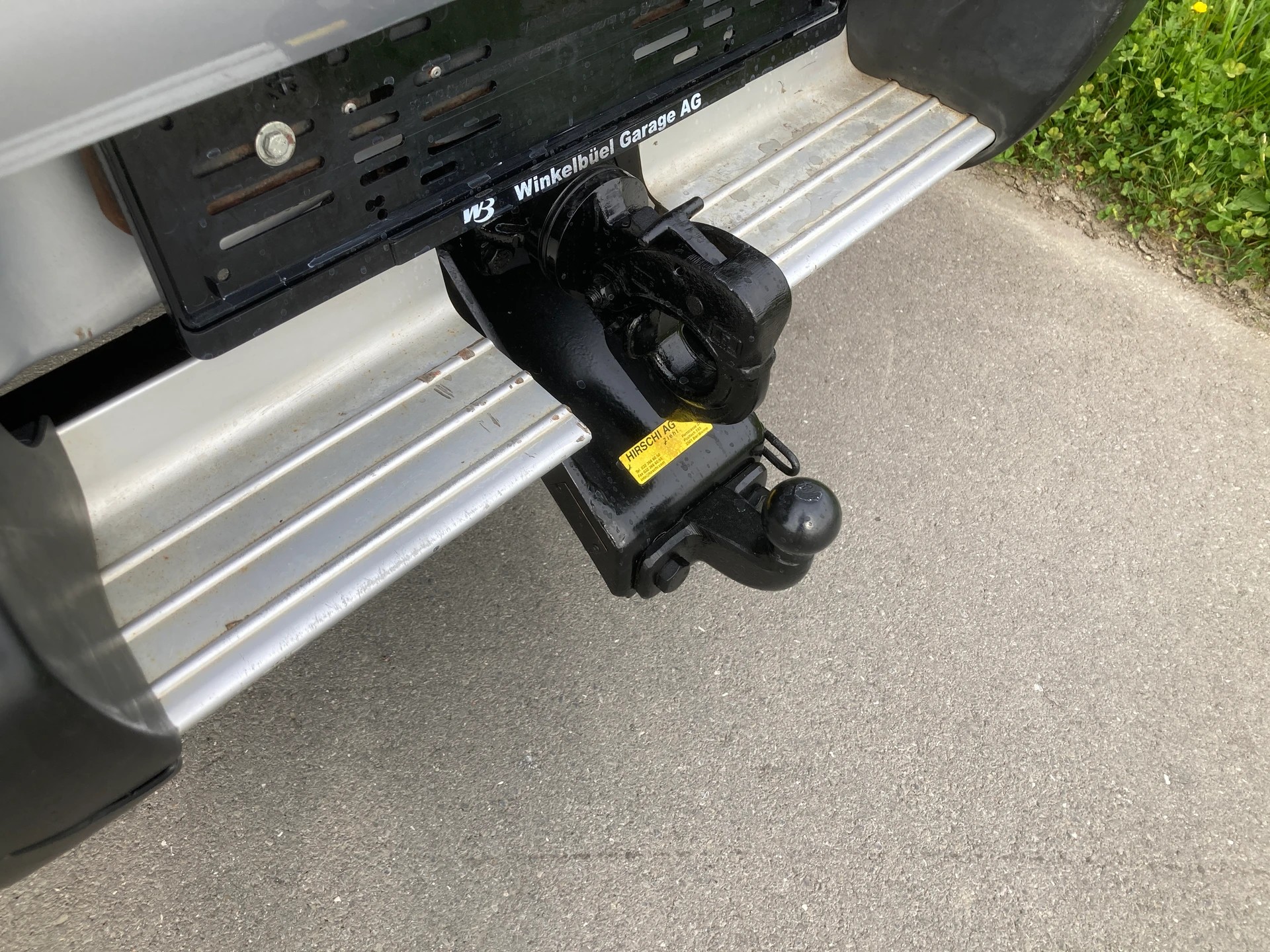 MITSUBISHI L 200 2.5 DID HP Jubilé 35 Double Cab mit Anhängerkupplung-image-5