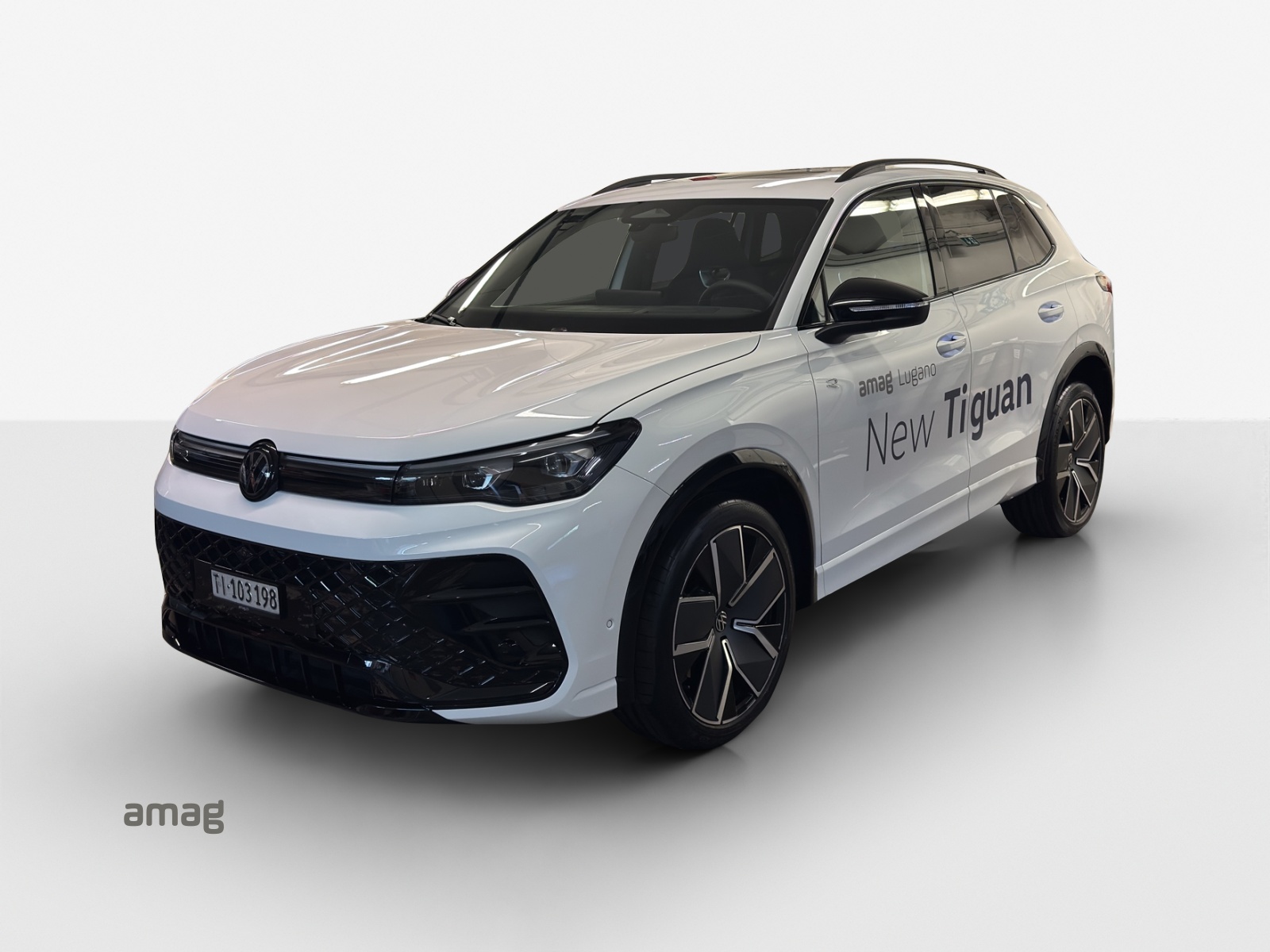 VW Tiguan 2.0 TSI DSG R-Line 4Motion-image-0