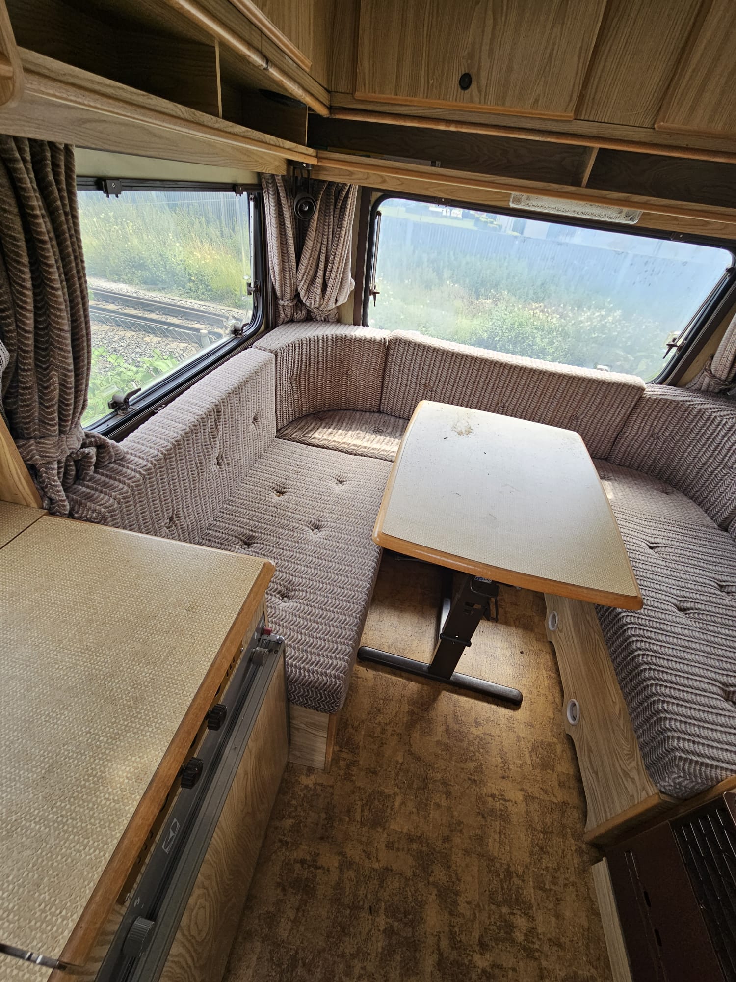 FORD Transit-image-12