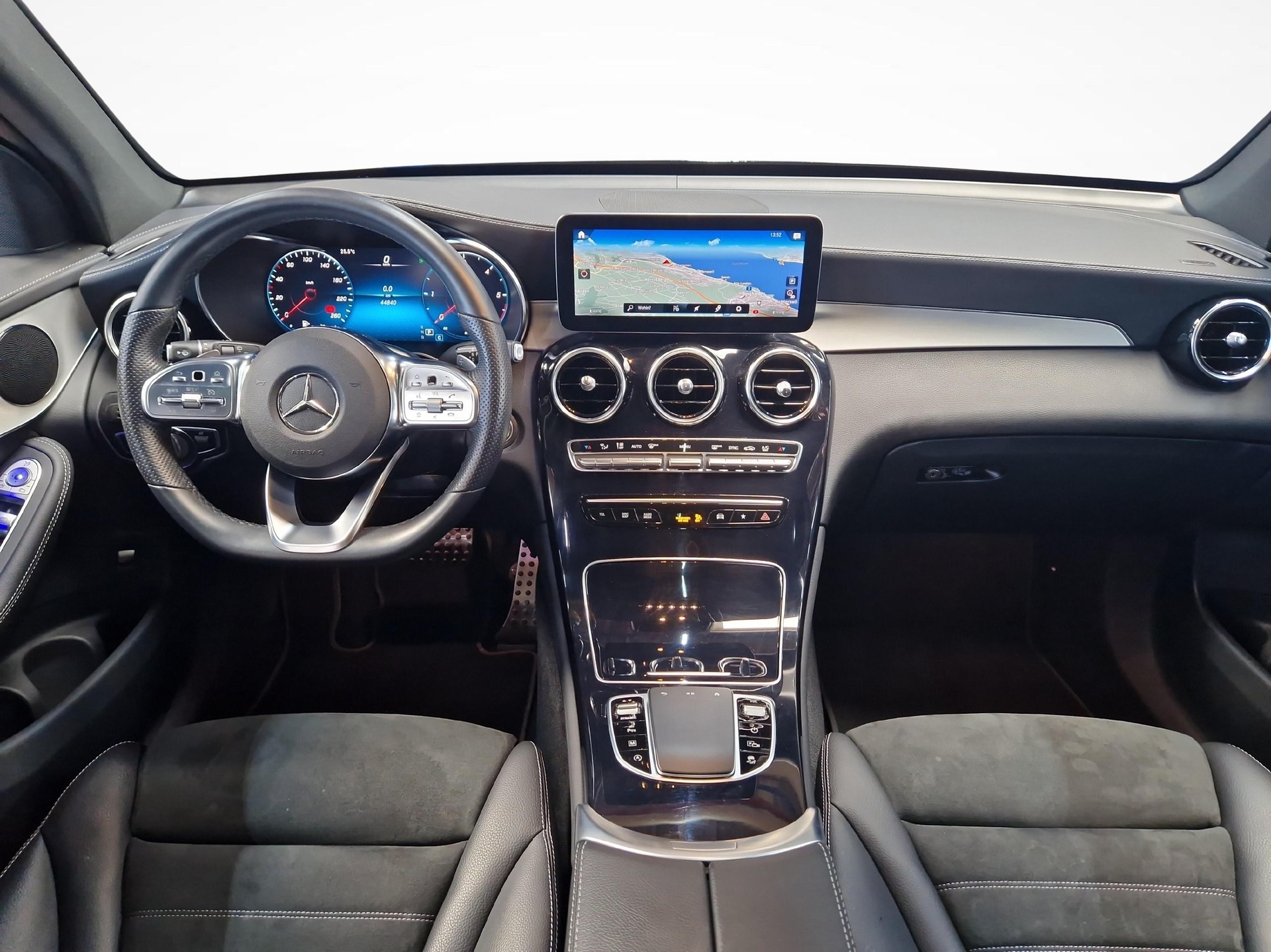 MERCEDES-BENZ GLC 220 d 4MATIC AMG Line-image-5