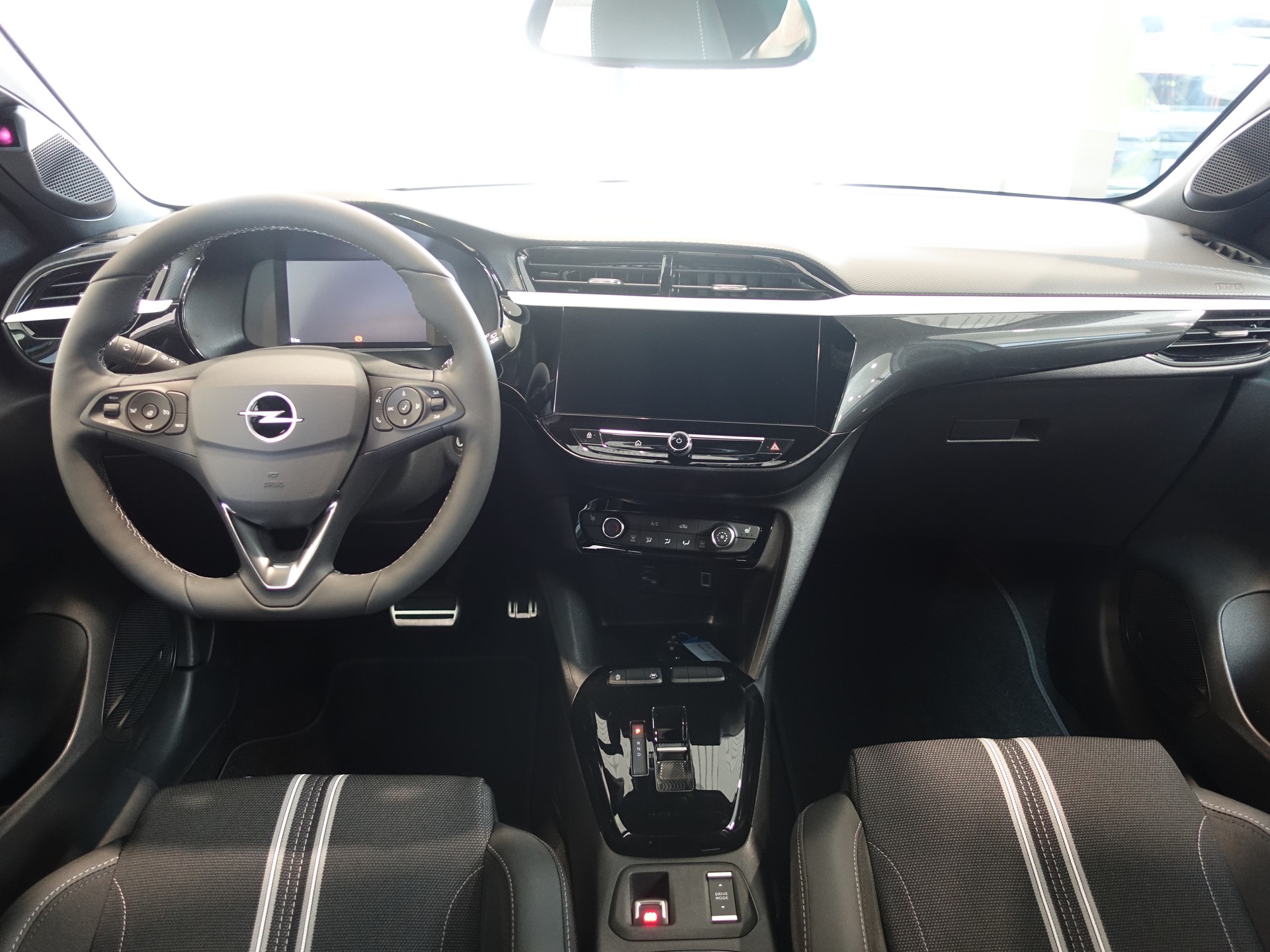 OPEL Corsa 1.2 MHEV Viva 8 Jahre Garantie-image-10