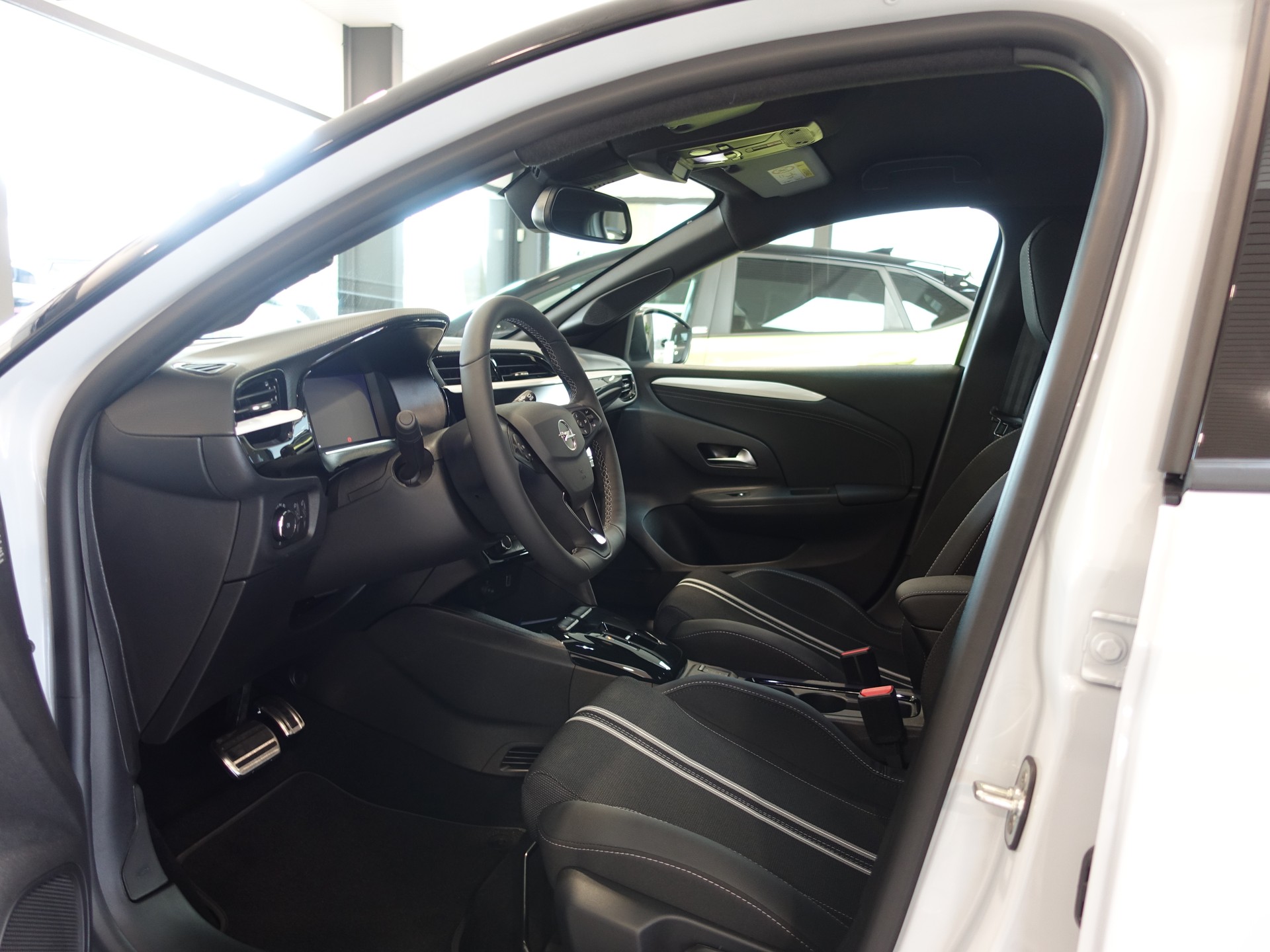 OPEL Corsa 1.2 MHEV Viva 8 Jahre Garantie-image-7