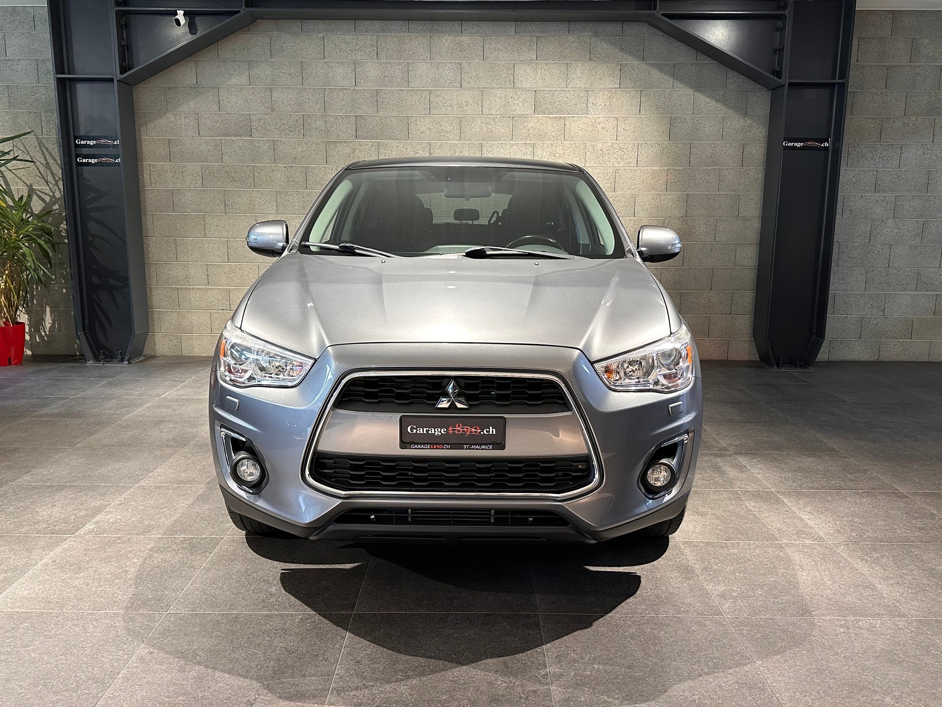 MITSUBISHI ASX 2.2 DID Intense 4WD-image-2