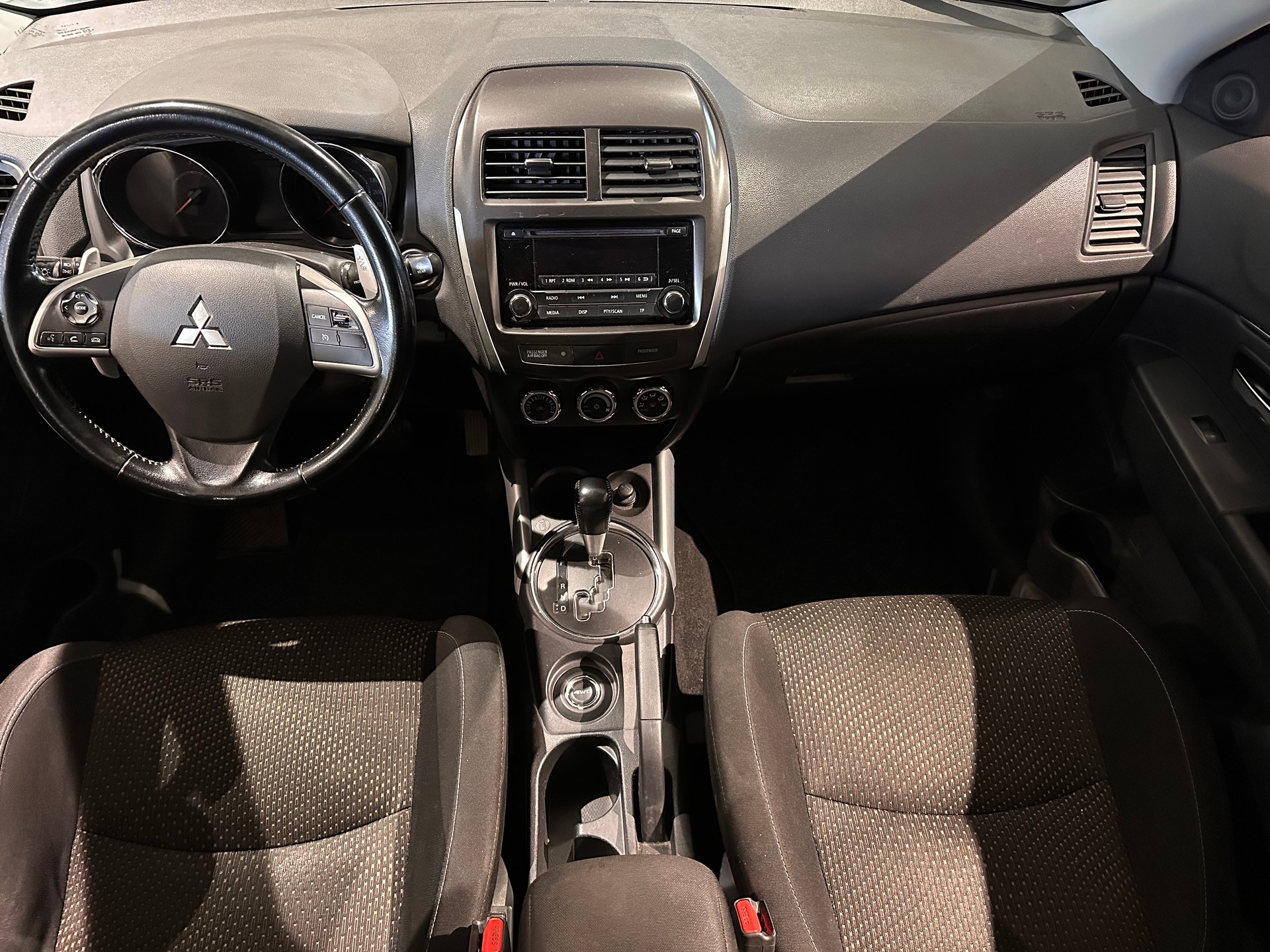 MITSUBISHI ASX 2.2 DID Intense 4WD-image-7