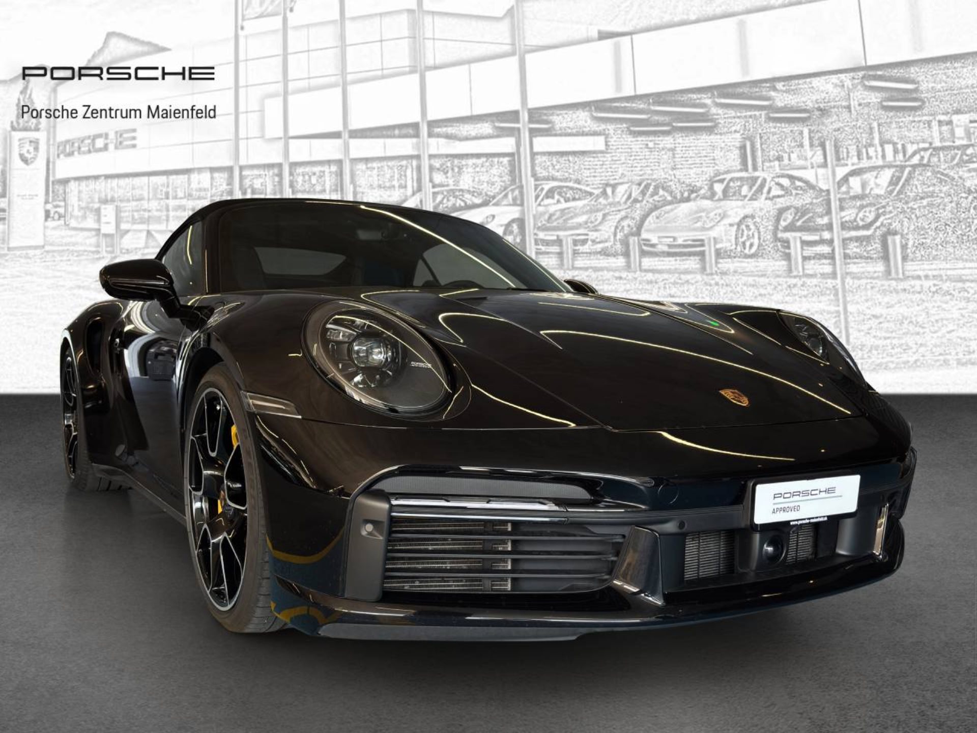 PORSCHE 911 Turbo S Cabriolet-image-9