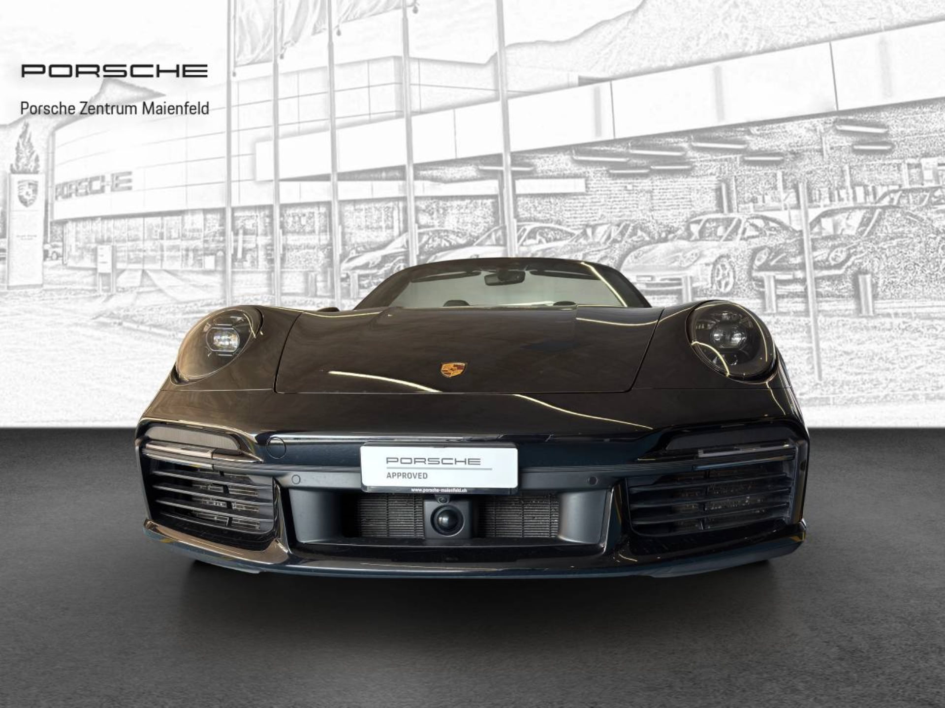 PORSCHE 911 Turbo S Cabriolet-image-5