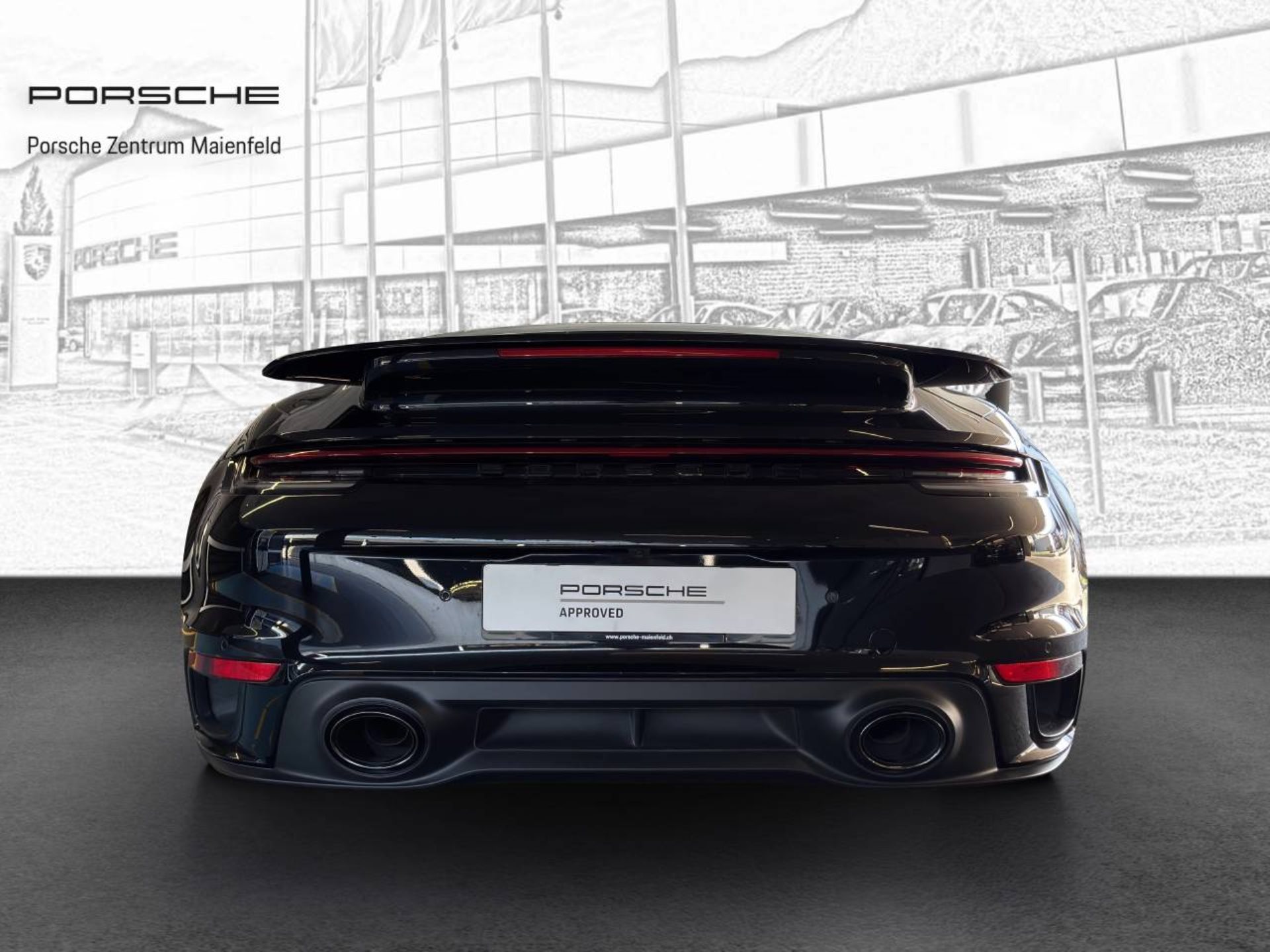 PORSCHE 911 Turbo S Cabriolet-image-6