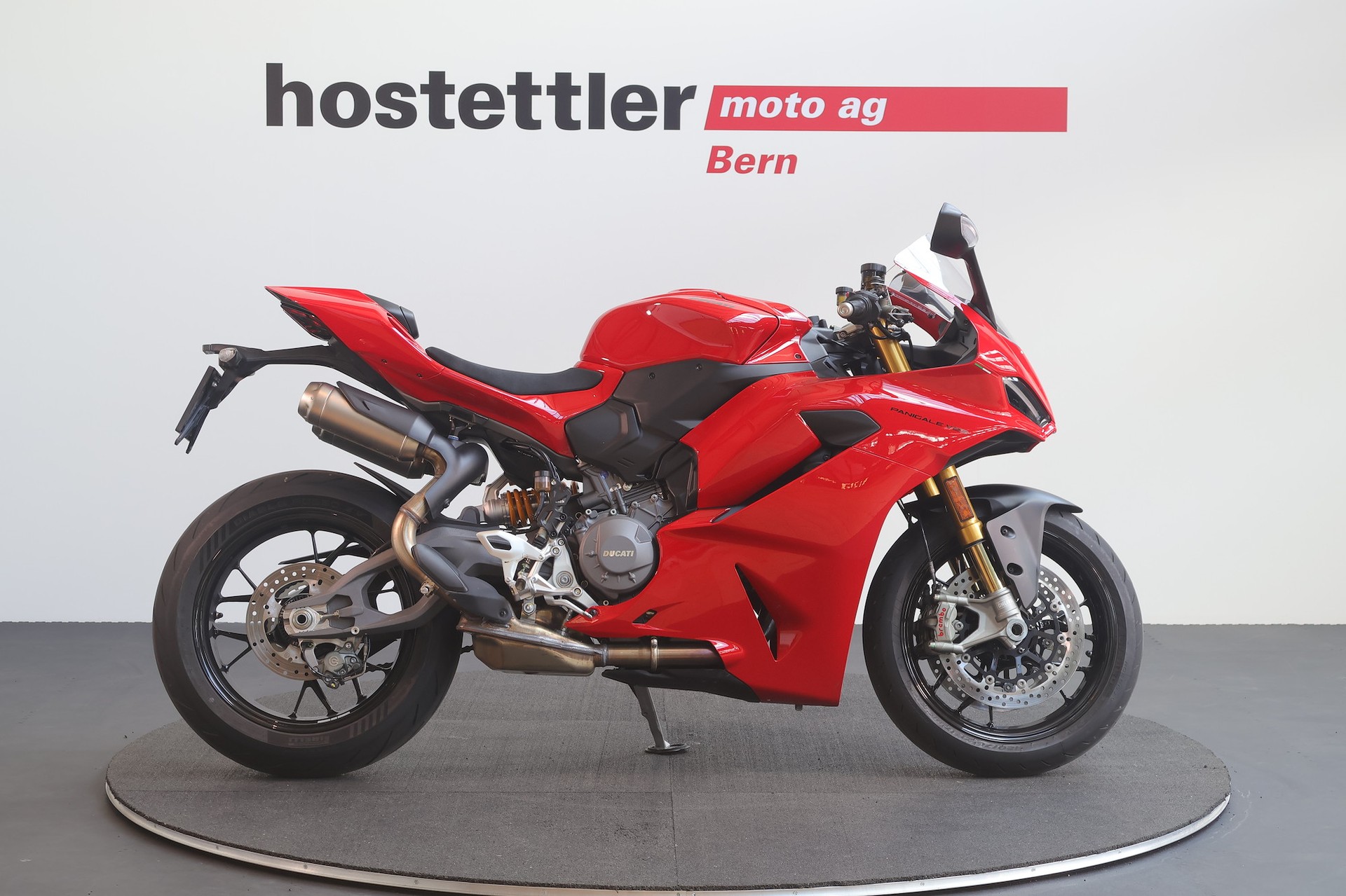 DUCATI Panigale V2 S-showroom-element-1