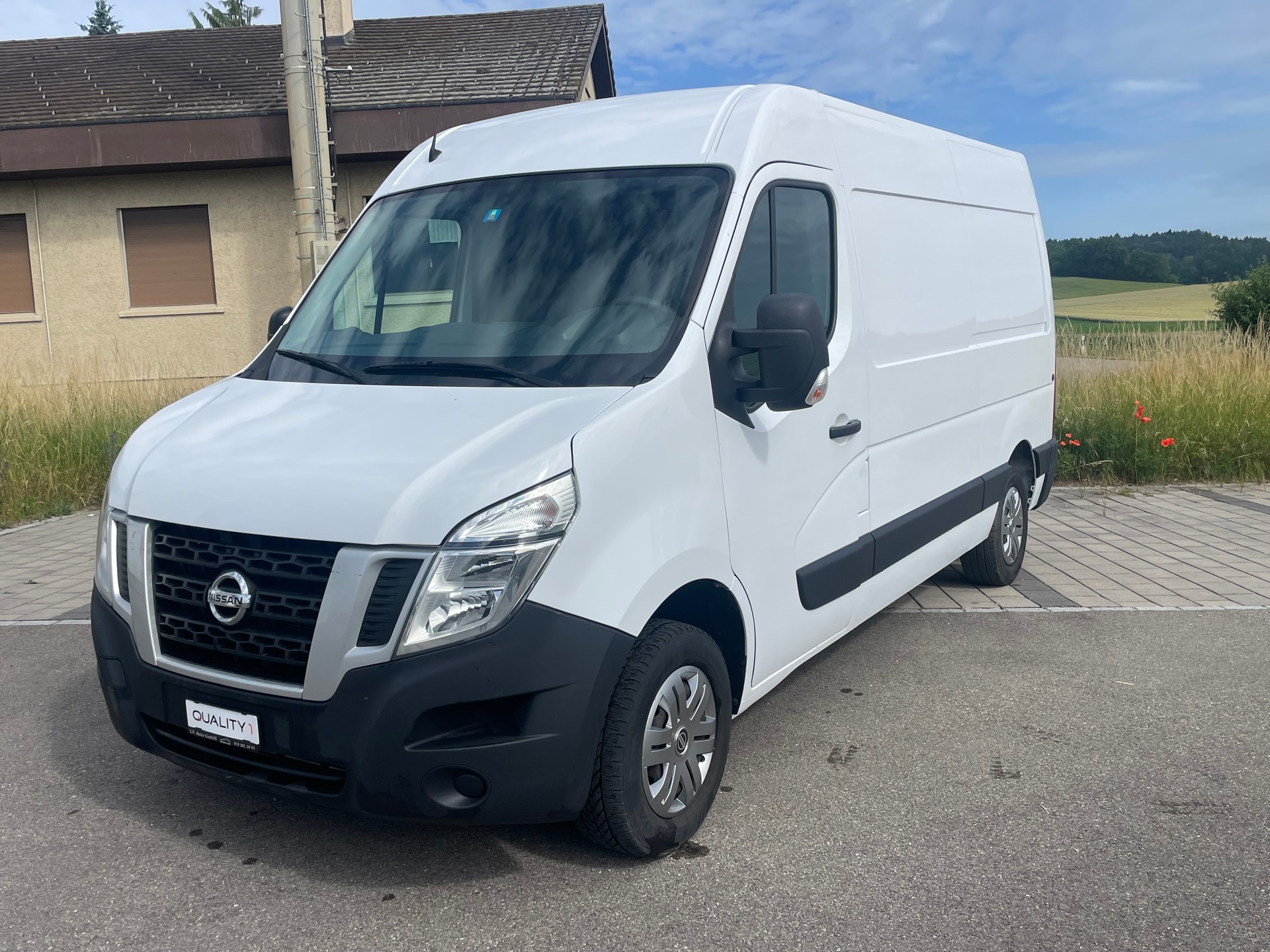 NISSAN NV400 F35.13 L2H2 Frisch MFK