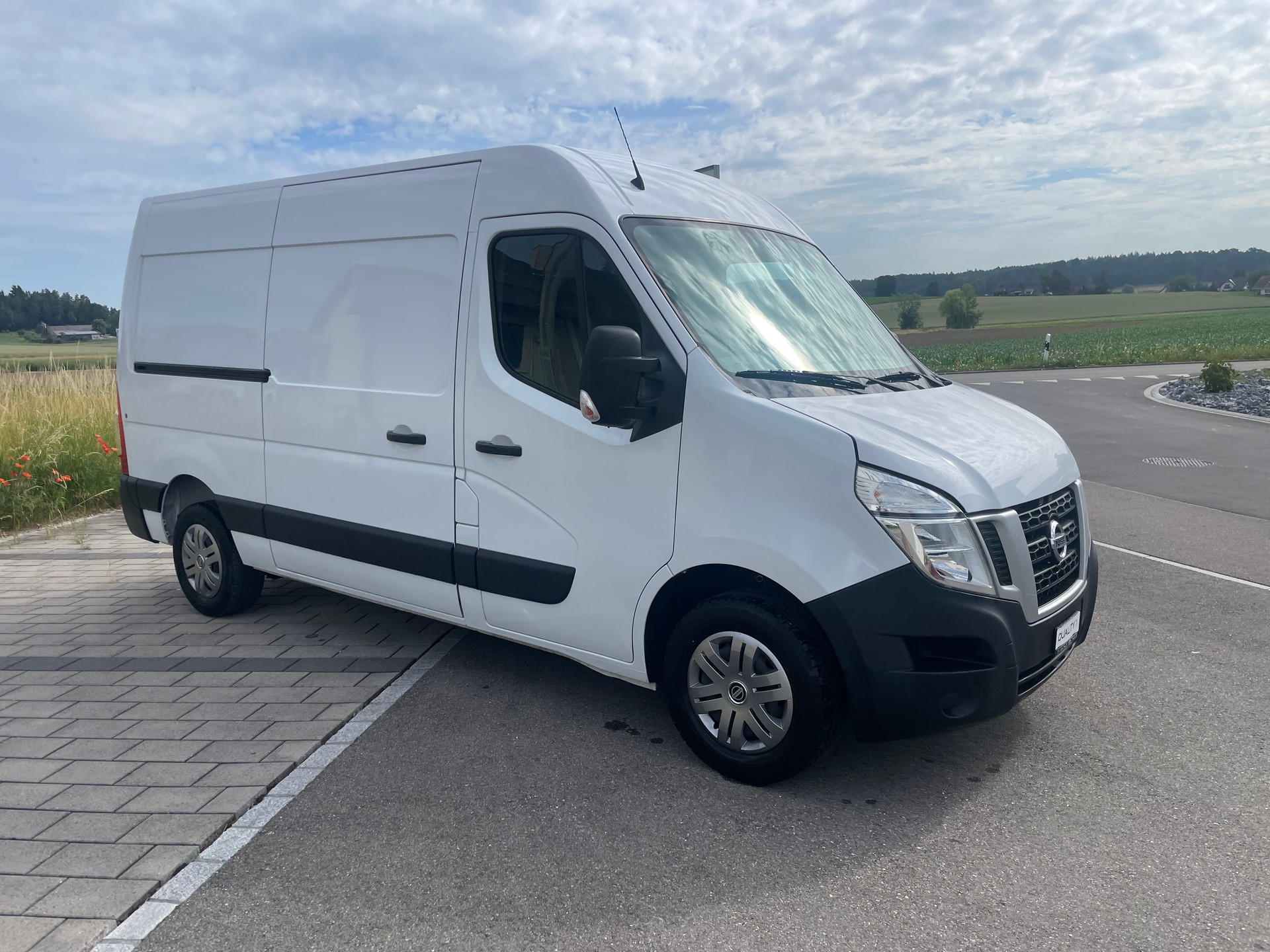NISSAN NV400 F35.13 L2H2 Frisch MFK-image-2