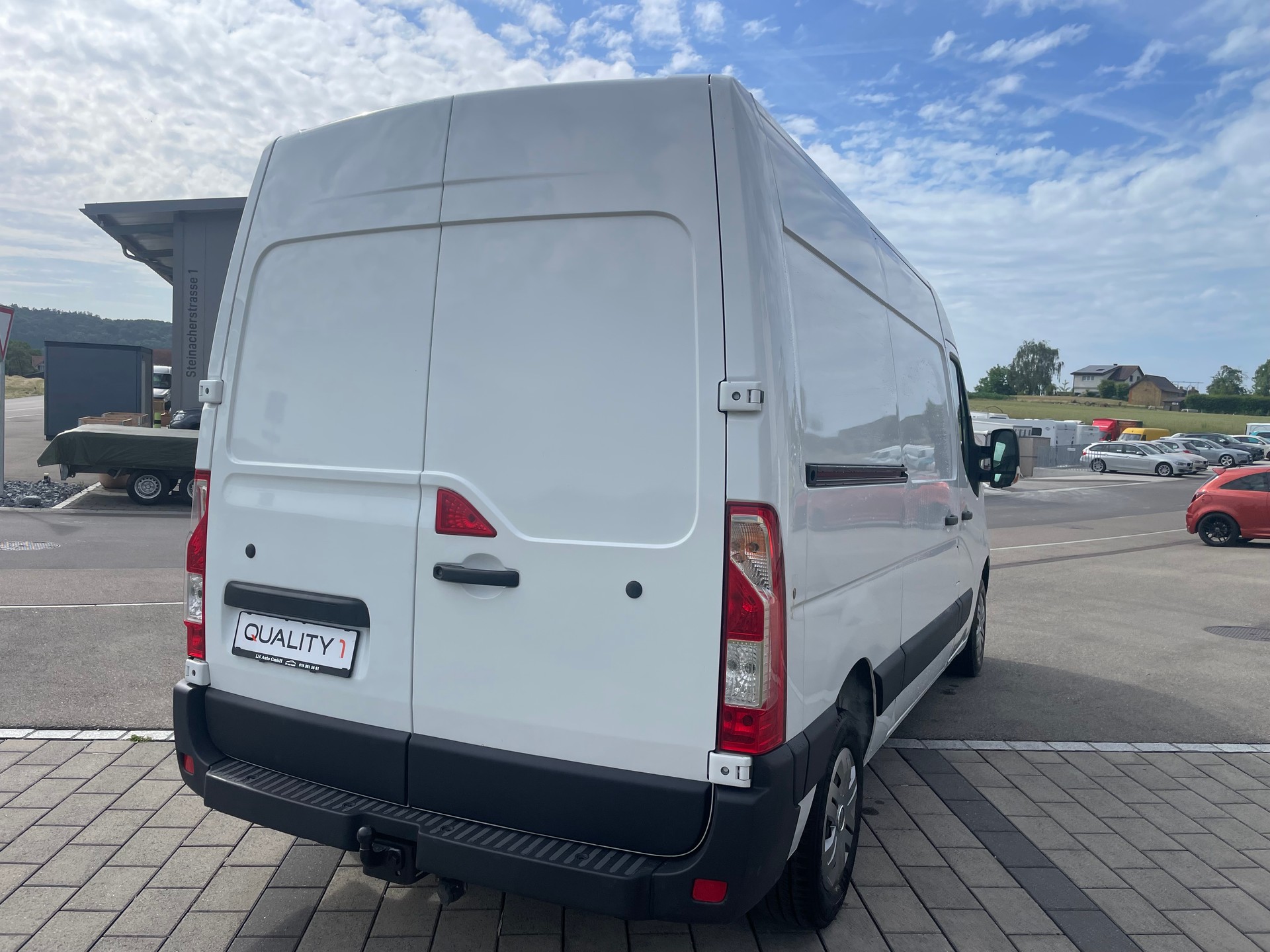NISSAN NV400 F35.13 L2H2 Frisch MFK-image-4