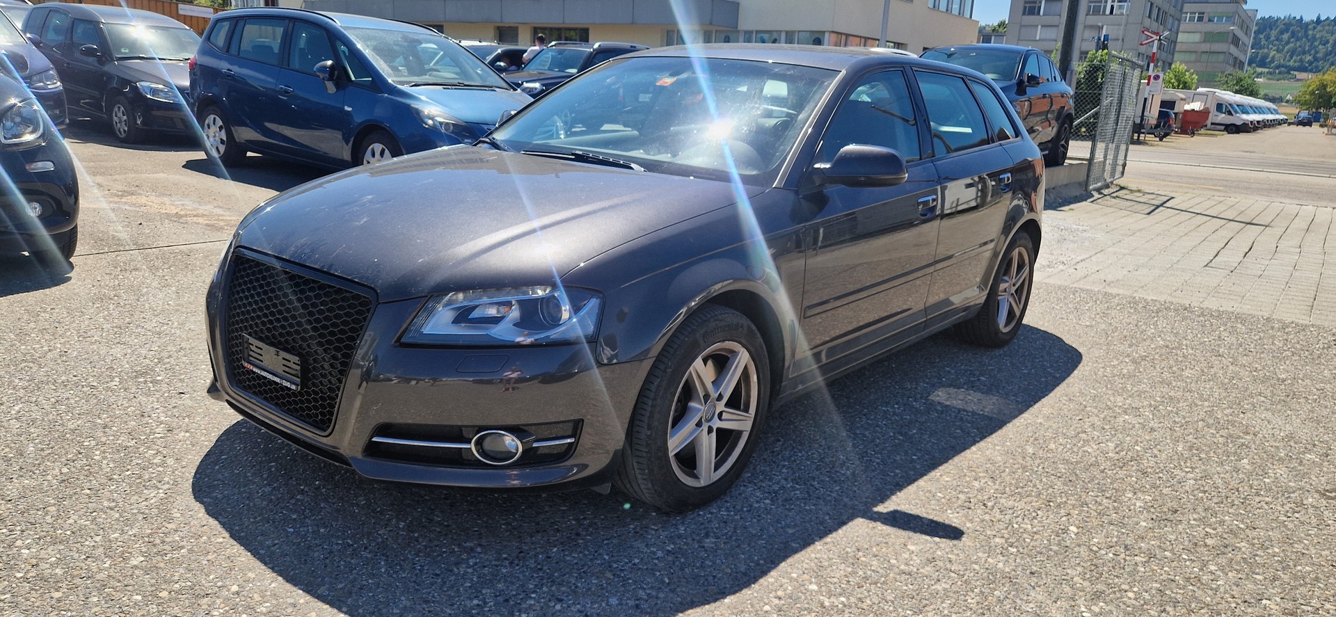 AUDI A3 Sportback 2.0 TFSI Ambiente quattro S-tronic-image-0