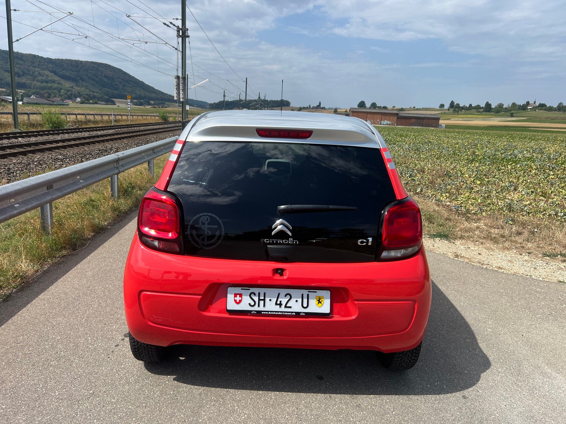CITROEN C1 1.0 e-VTi Stop&Start Shine-image-5