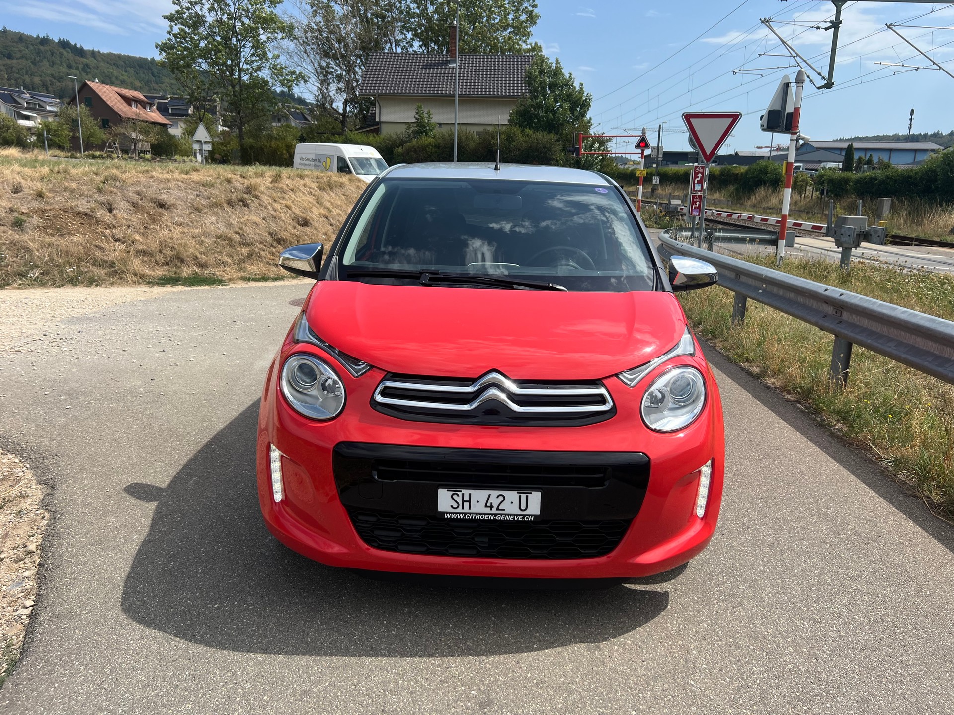 CITROEN C1 1.0 e-VTi Stop&Start Shine-image-1