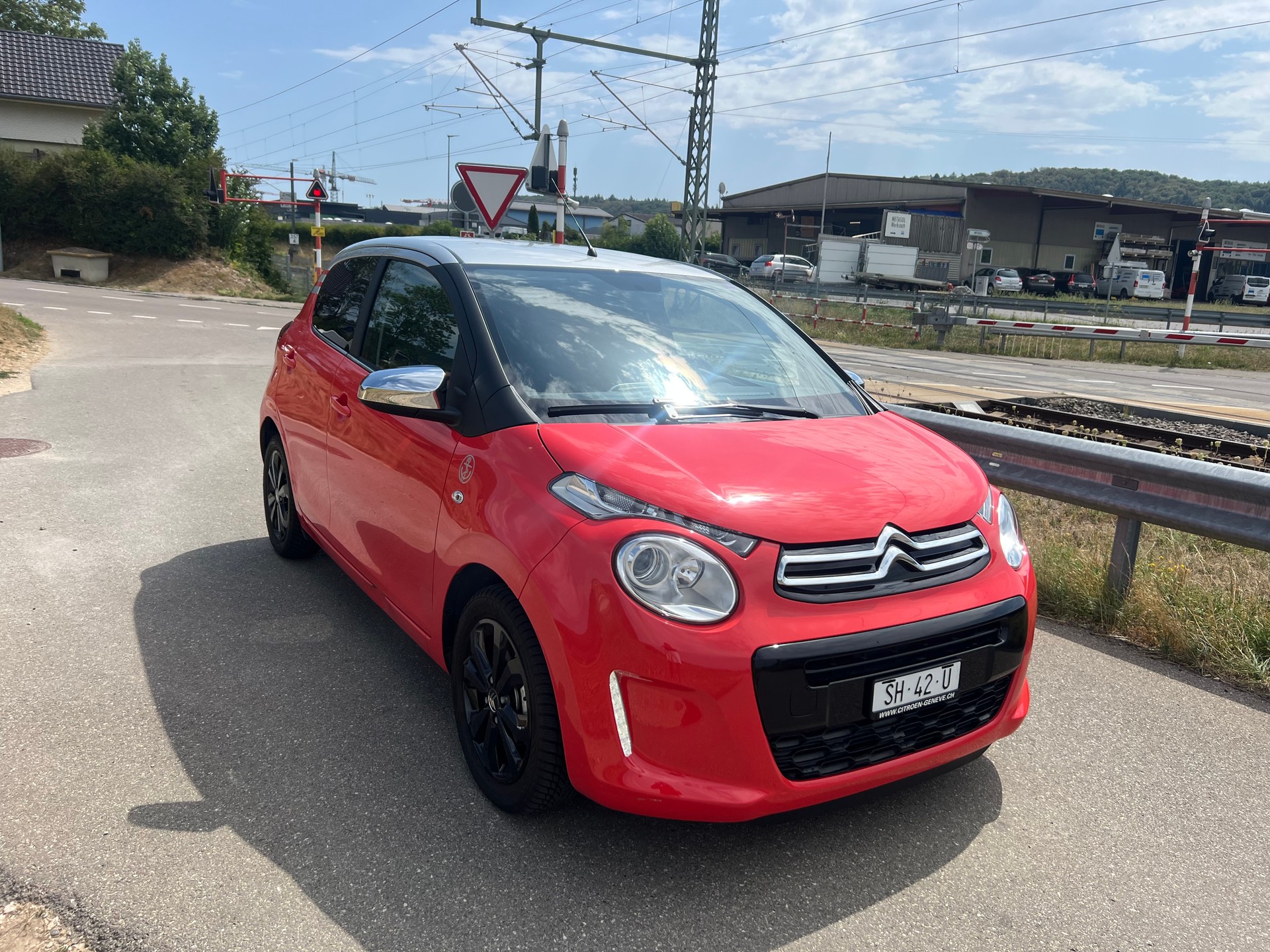CITROEN C1 1.0 e-VTi Stop&Start Shine-image-0