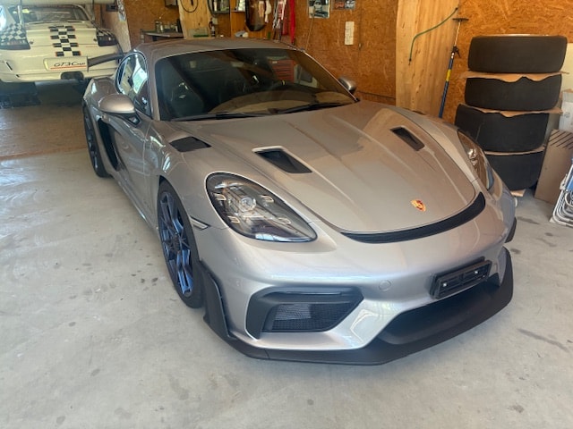 PORSCHE 718 Cayman GT4 RS PDK-image-0