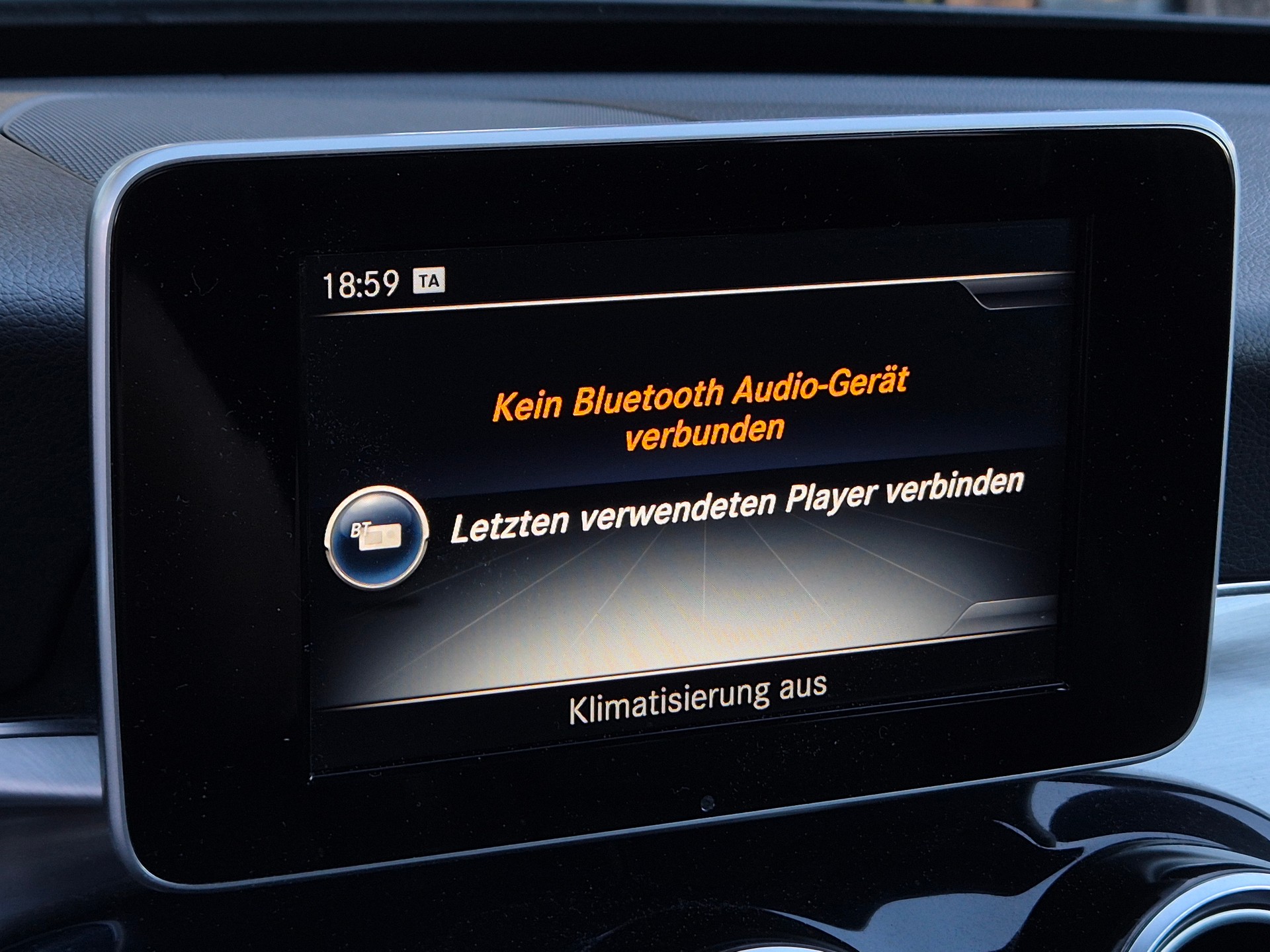 MERCEDES-BENZ C 250 d 4Matic 9G-Tronic-image-22
