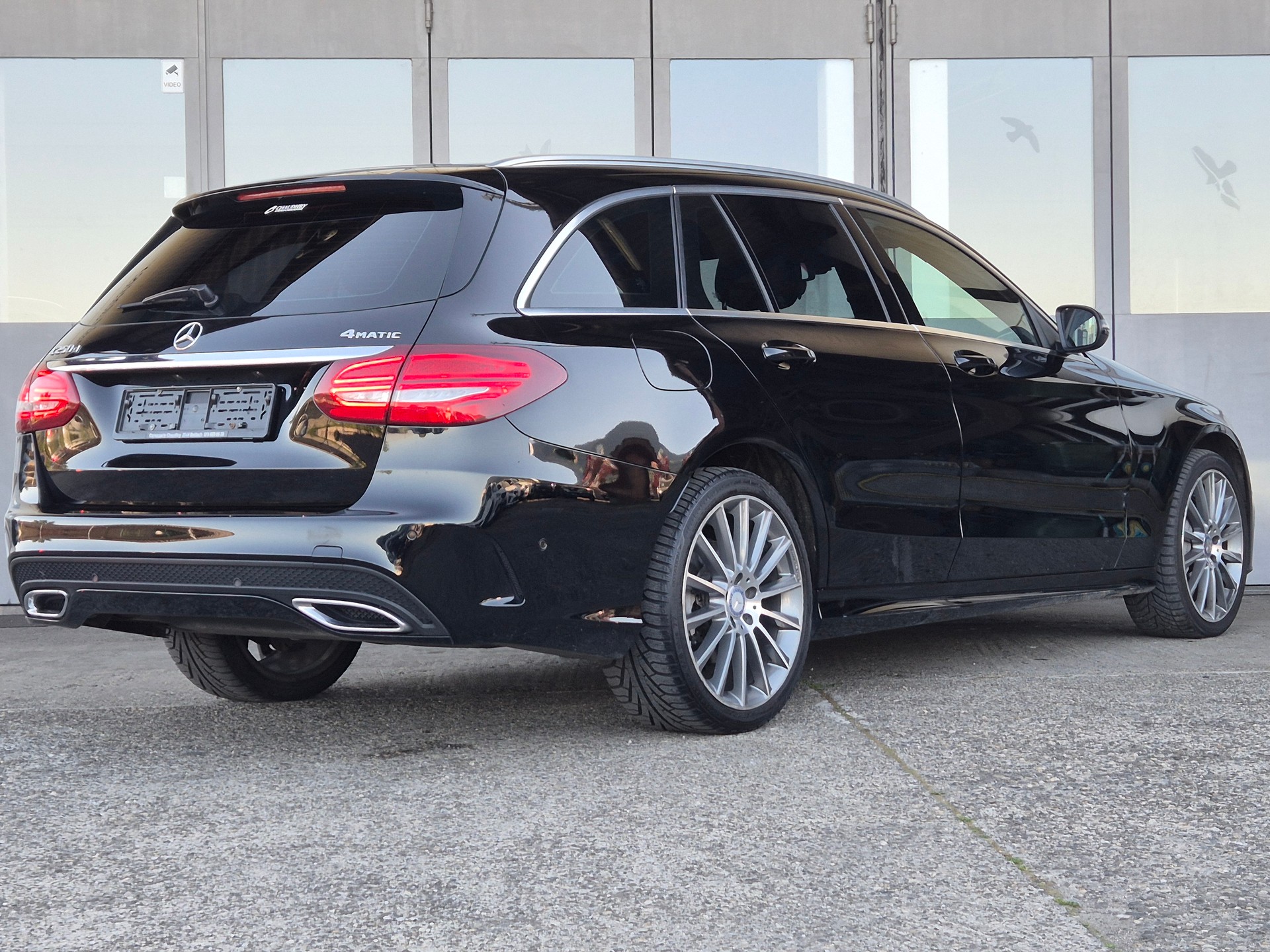 MERCEDES-BENZ C 250 d 4Matic 9G-Tronic-image-5