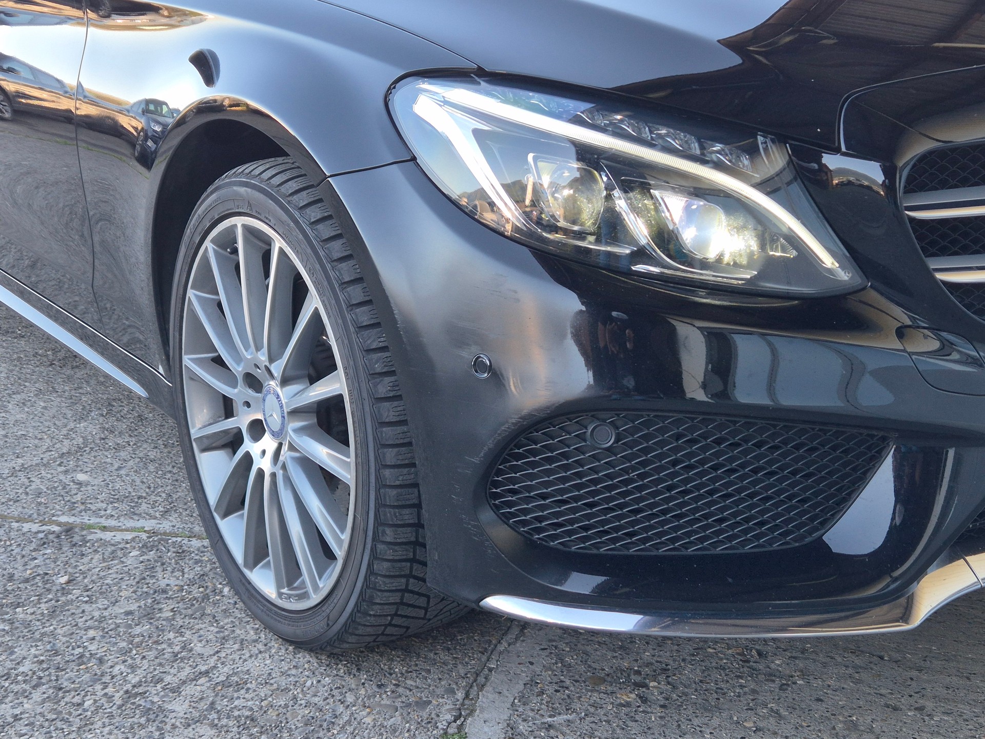 MERCEDES-BENZ C 250 d 4Matic 9G-Tronic-image-30