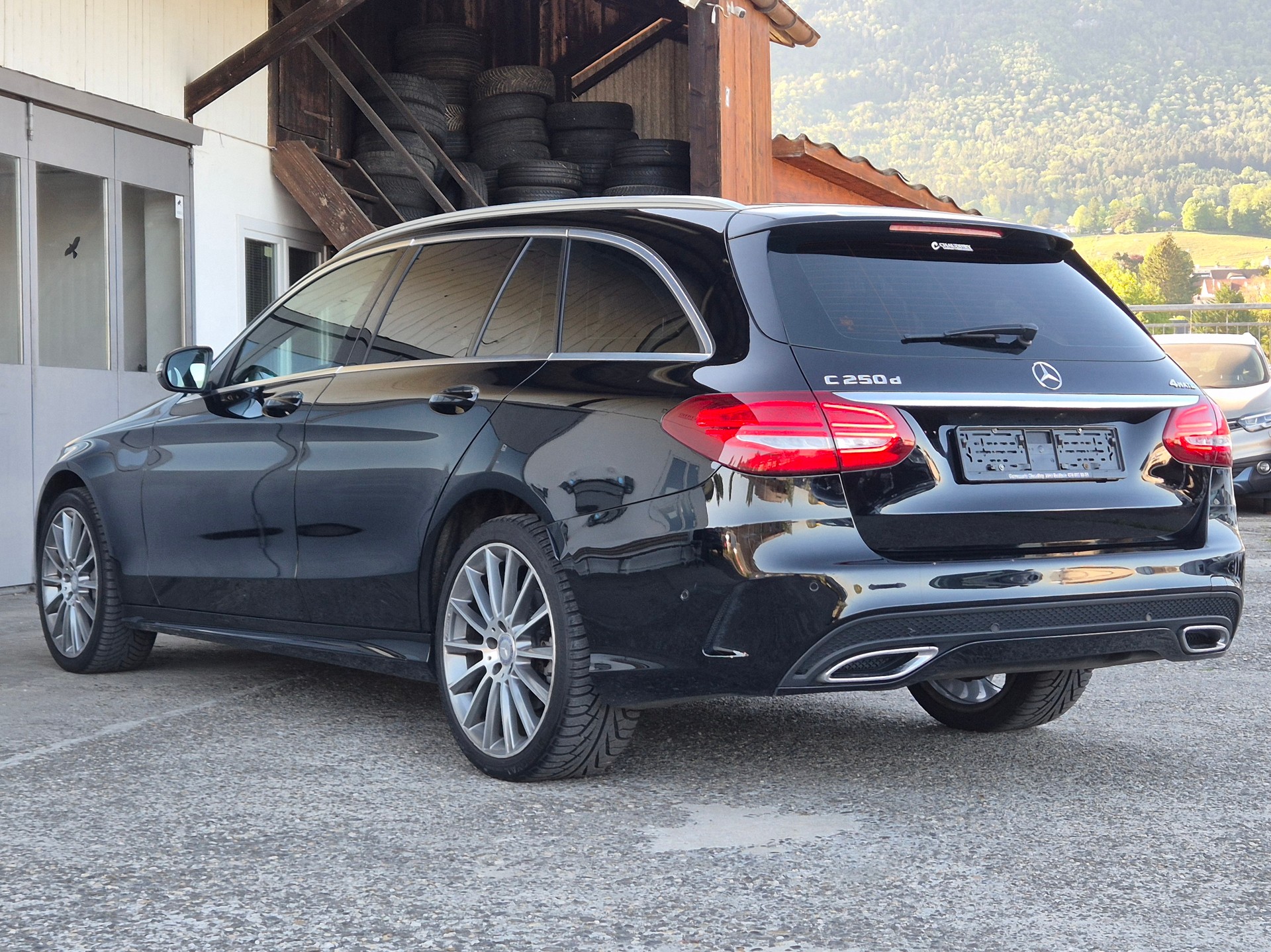 MERCEDES-BENZ C 250 d 4Matic 9G-Tronic-image-9