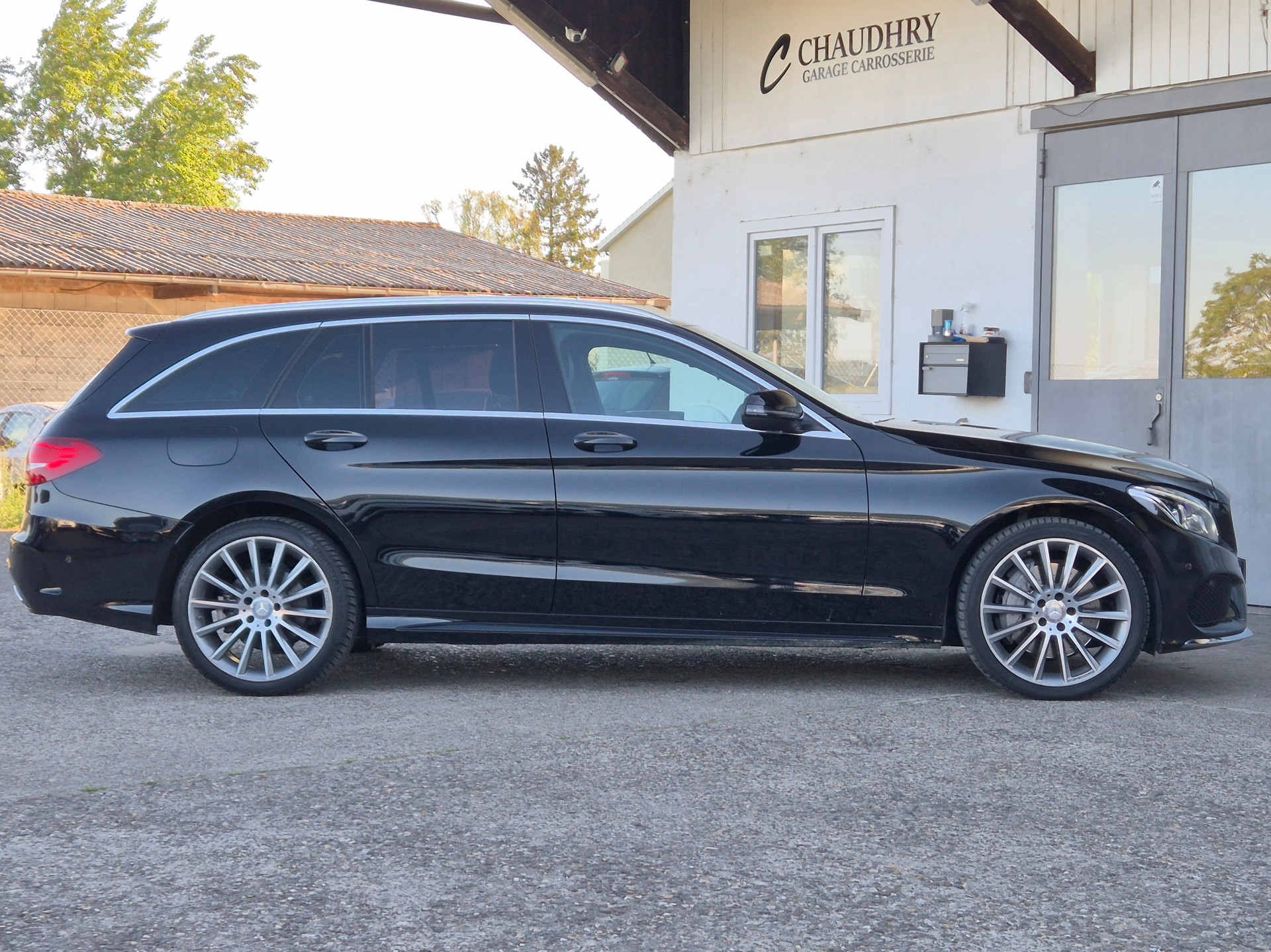 MERCEDES-BENZ C 250 d 4Matic 9G-Tronic-image-4