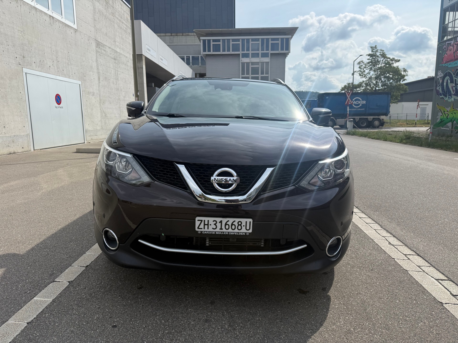 NISSAN Qashqai 1.6 dCi tekna Xtronic CVT-image-1