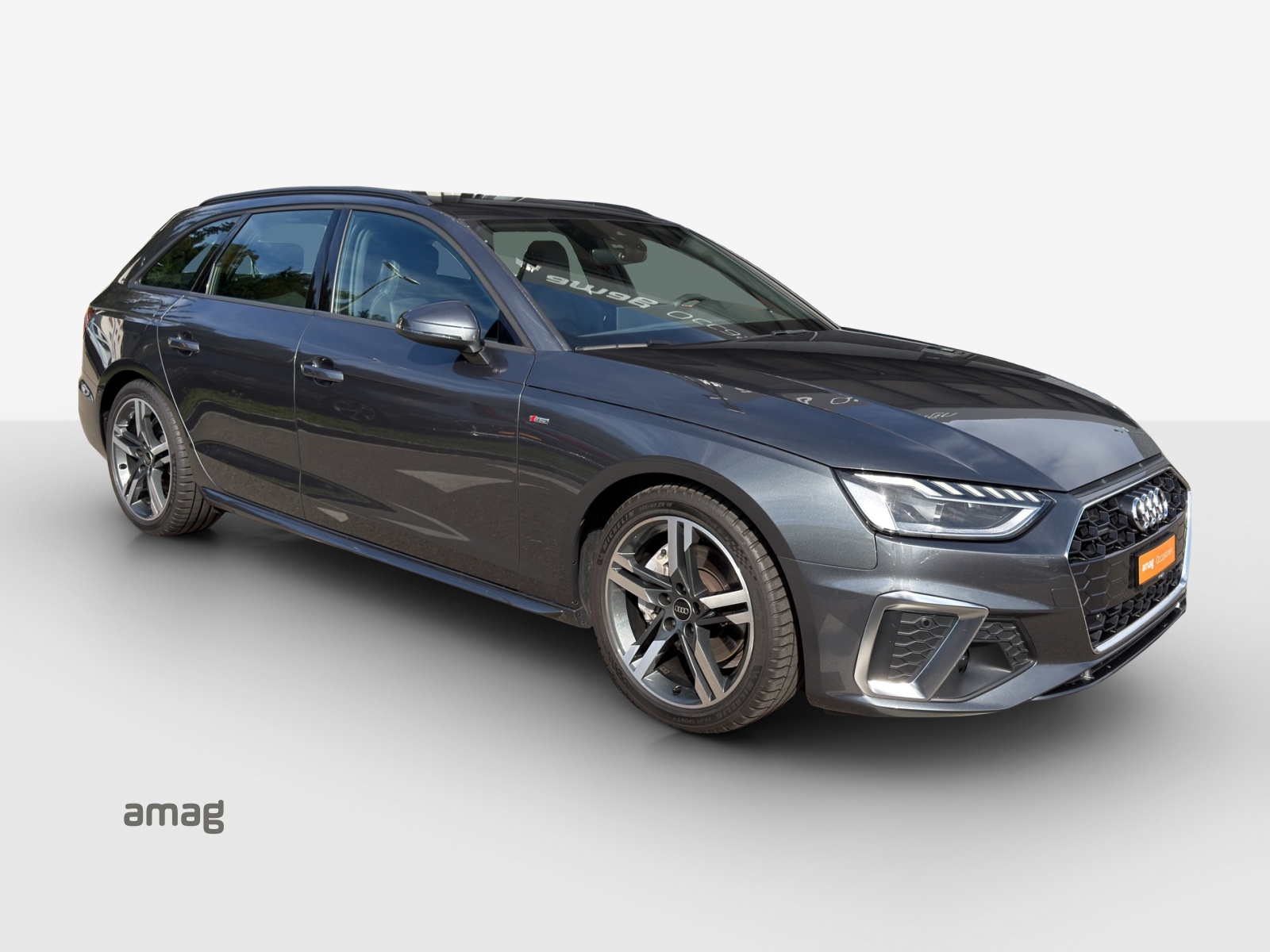 AUDI A4 Avant 40 TFSI S line S-tronic quattro-image-5