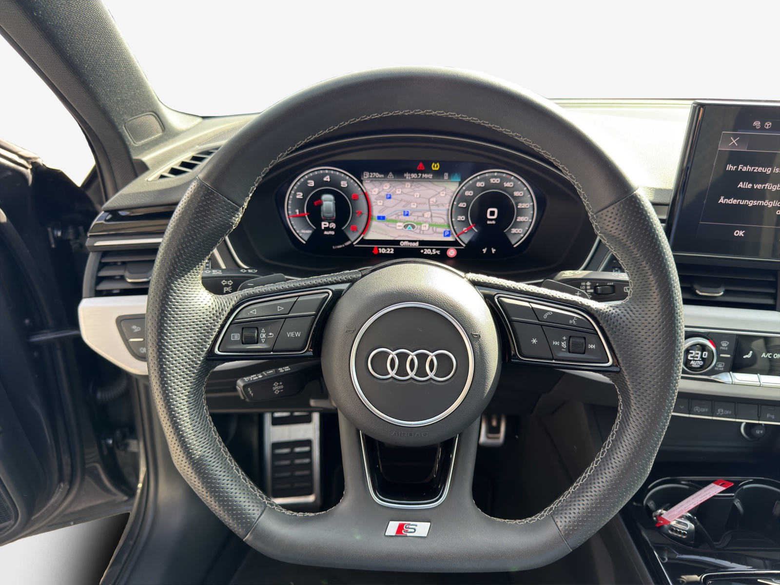 AUDI A4 Avant 40 TFSI S line S-tronic quattro-image-9