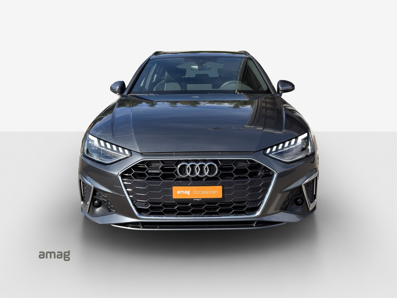 AUDI A4 Avant 40 TFSI S line S-tronic quattro-image-6